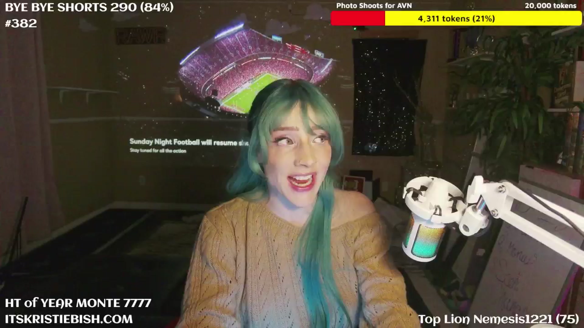 Gallery image thumbnail from KristieBish's myfreecams stream on, 01/13/2025, 02:47 image 7 of 20