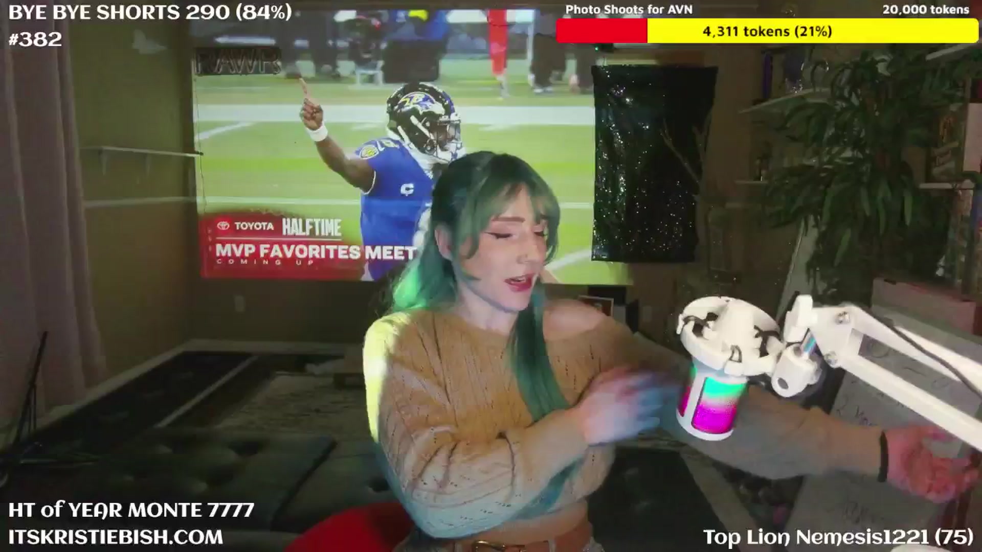 Gallery image thumbnail from KristieBish's myfreecams stream on, 01/13/2025, 02:47 image 5 of 20