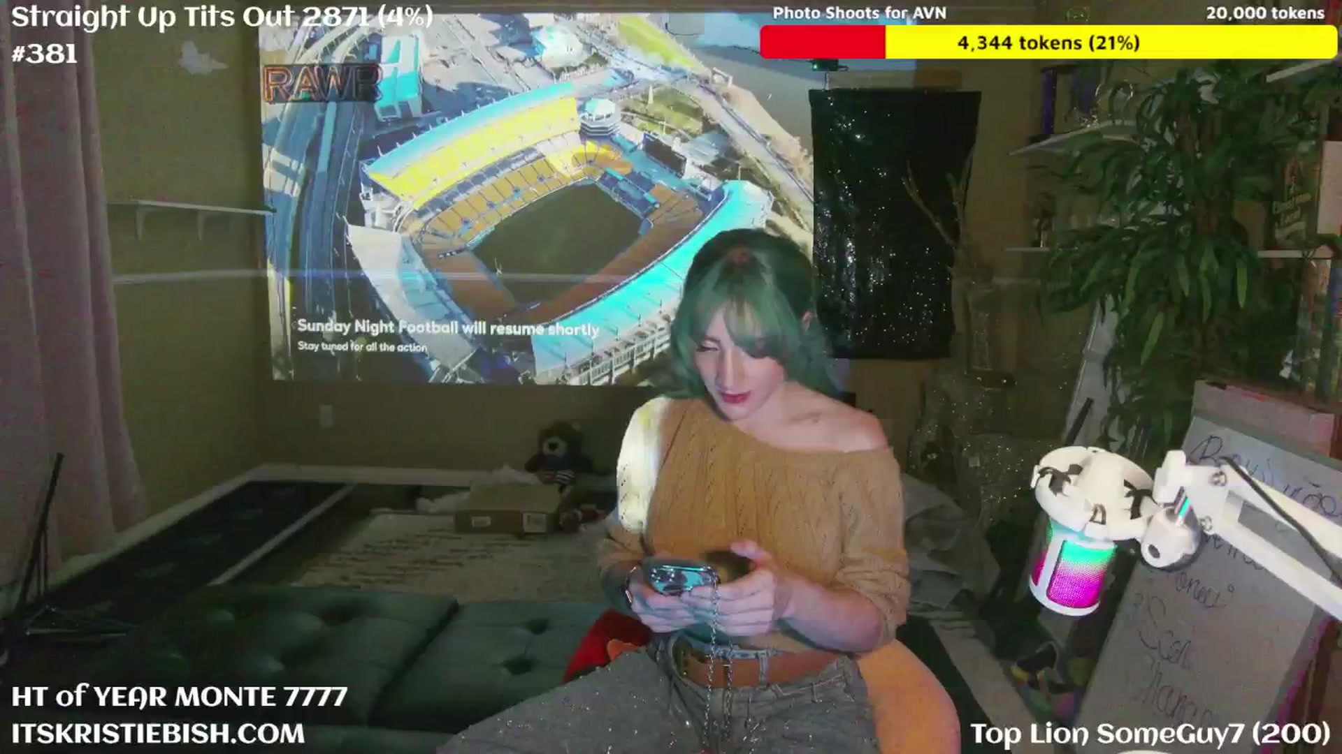 Gallery image thumbnail from KristieBish's myfreecams stream on, 01/13/2025, 03:54 image 2 of 20