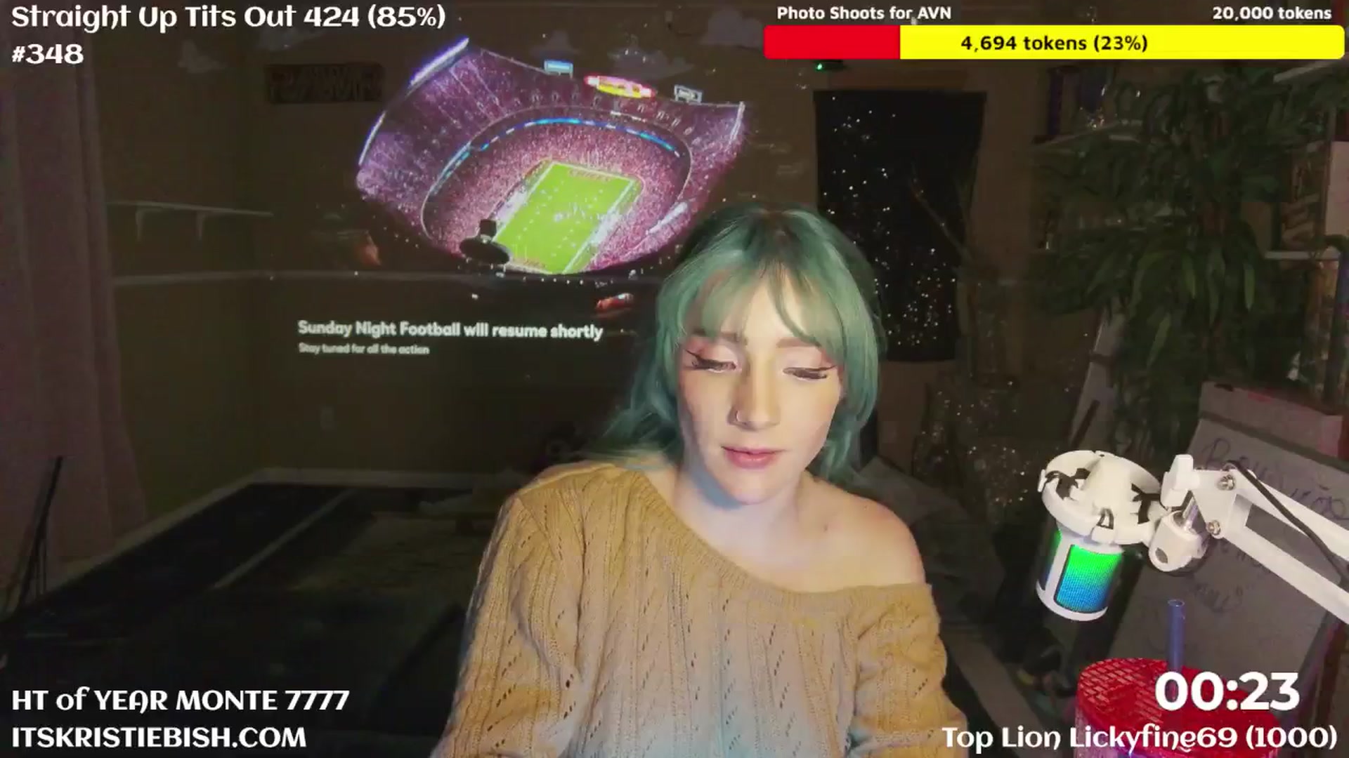 Gallery image thumbnail from KristieBish's myfreecams stream on, 01/13/2025, 05:12 image 6 of 20