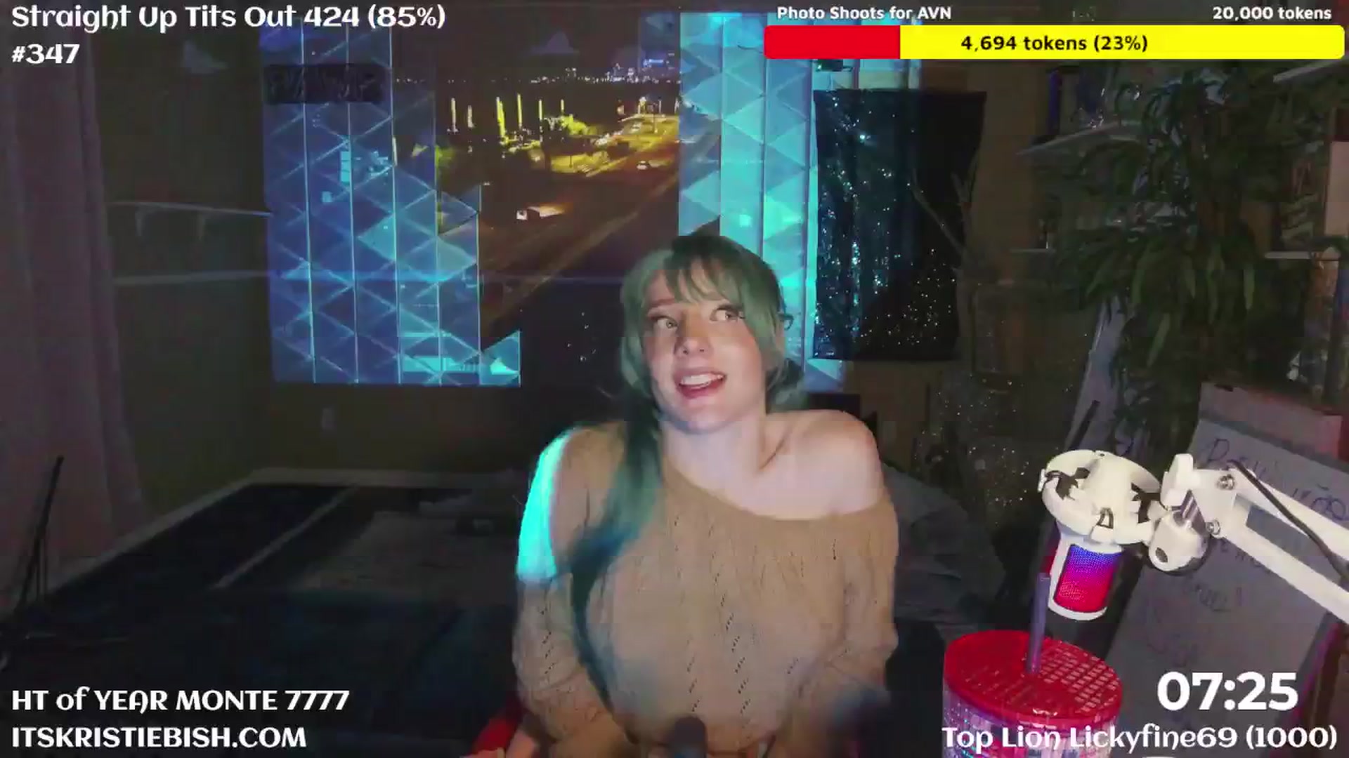 Gallery image thumbnail from KristieBish's myfreecams stream on, 01/13/2025, 05:12 image 4 of 20