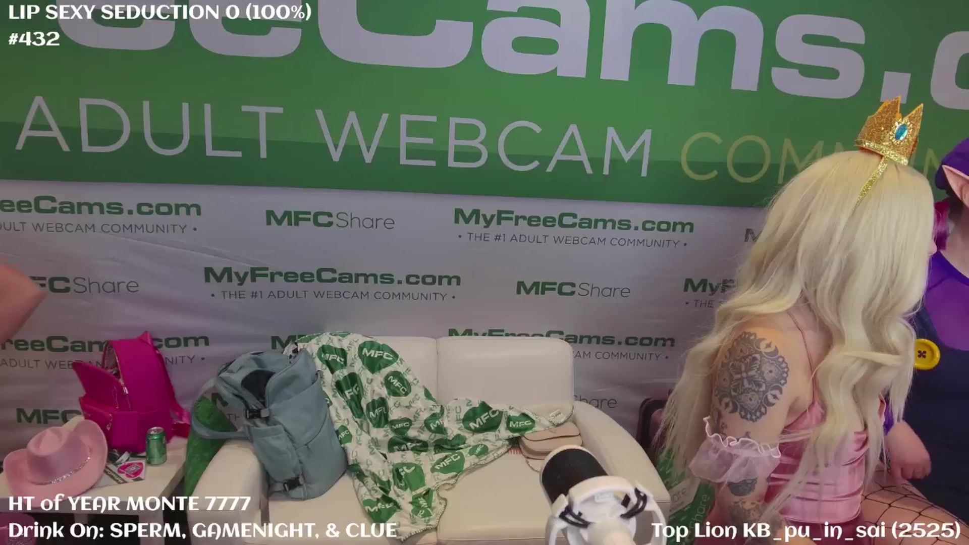 Gallery image thumbnail from KristieBish's myfreecams stream on, 01/25/2025, 03:18 image 10 of 20