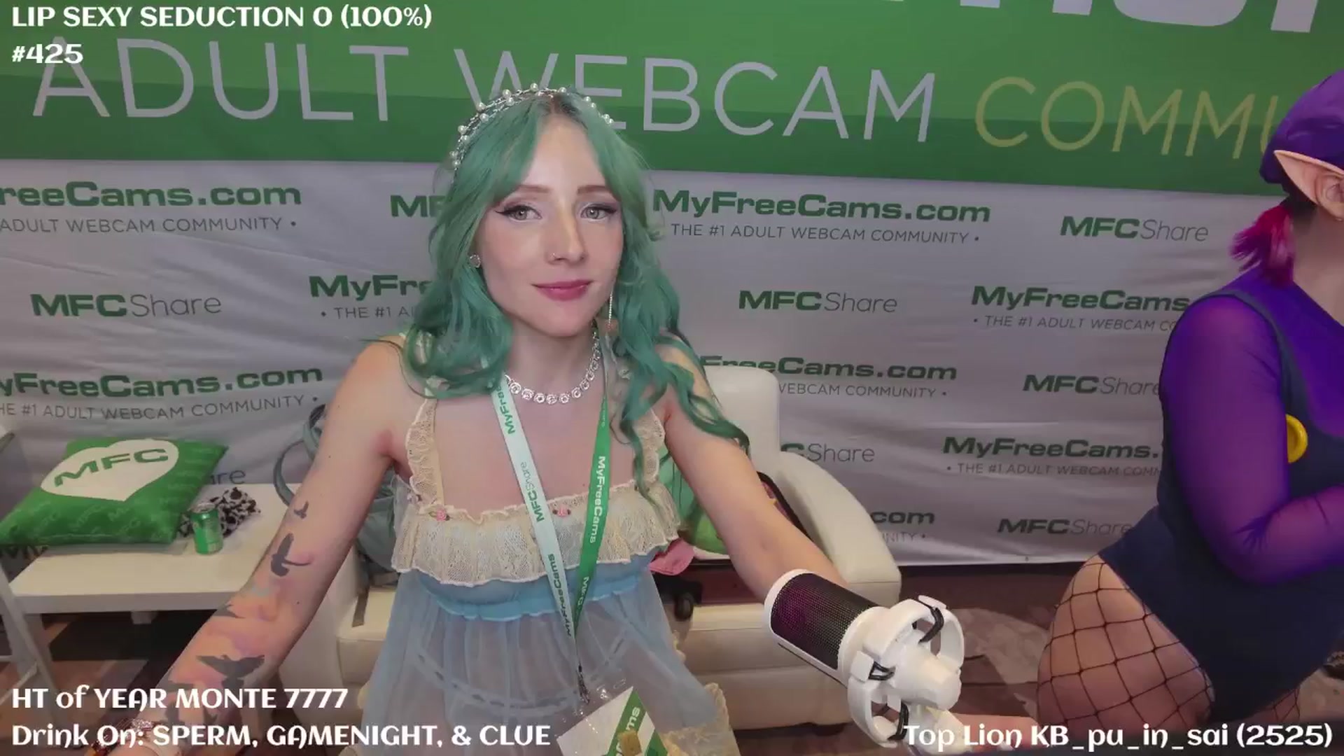 Gallery image thumbnail from KristieBish's myfreecams stream on, 01/25/2025, 03:32 image 16 of 20