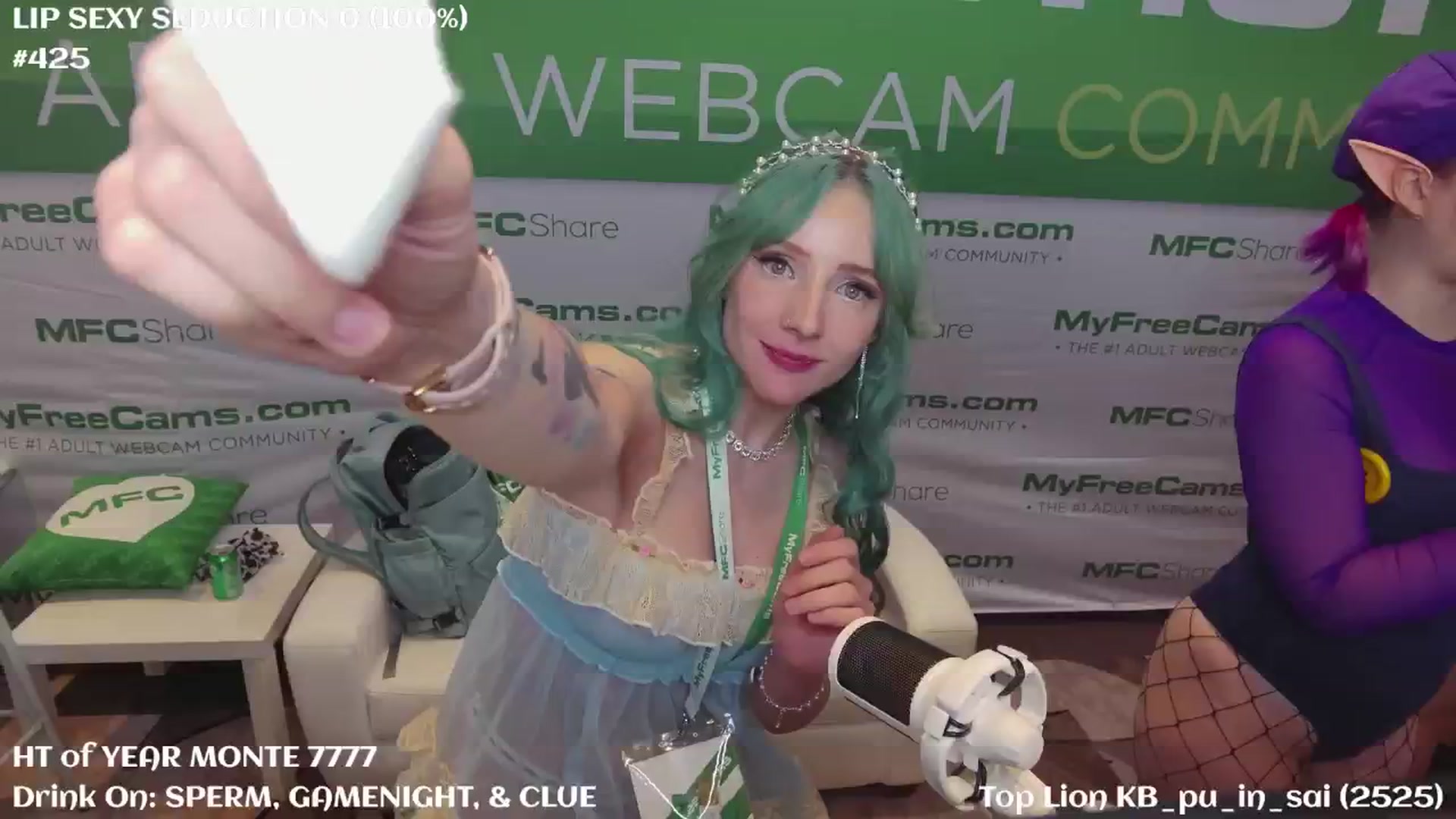 Gallery image thumbnail from KristieBish's myfreecams stream on, 01/25/2025, 03:32 image 17 of 20