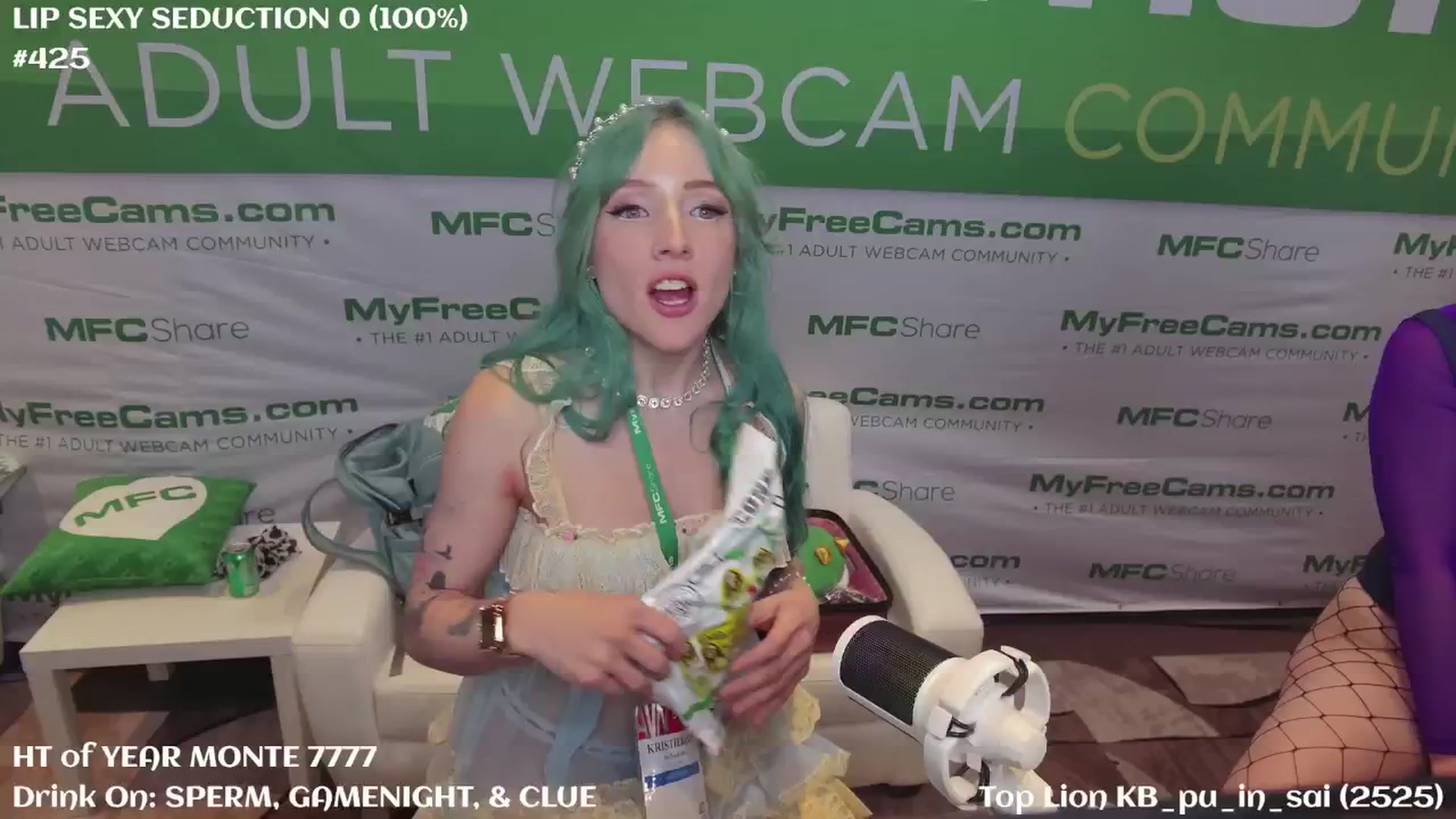 Gallery image thumbnail from KristieBish's myfreecams stream on, 01/25/2025, 03:32 image 7 of 20