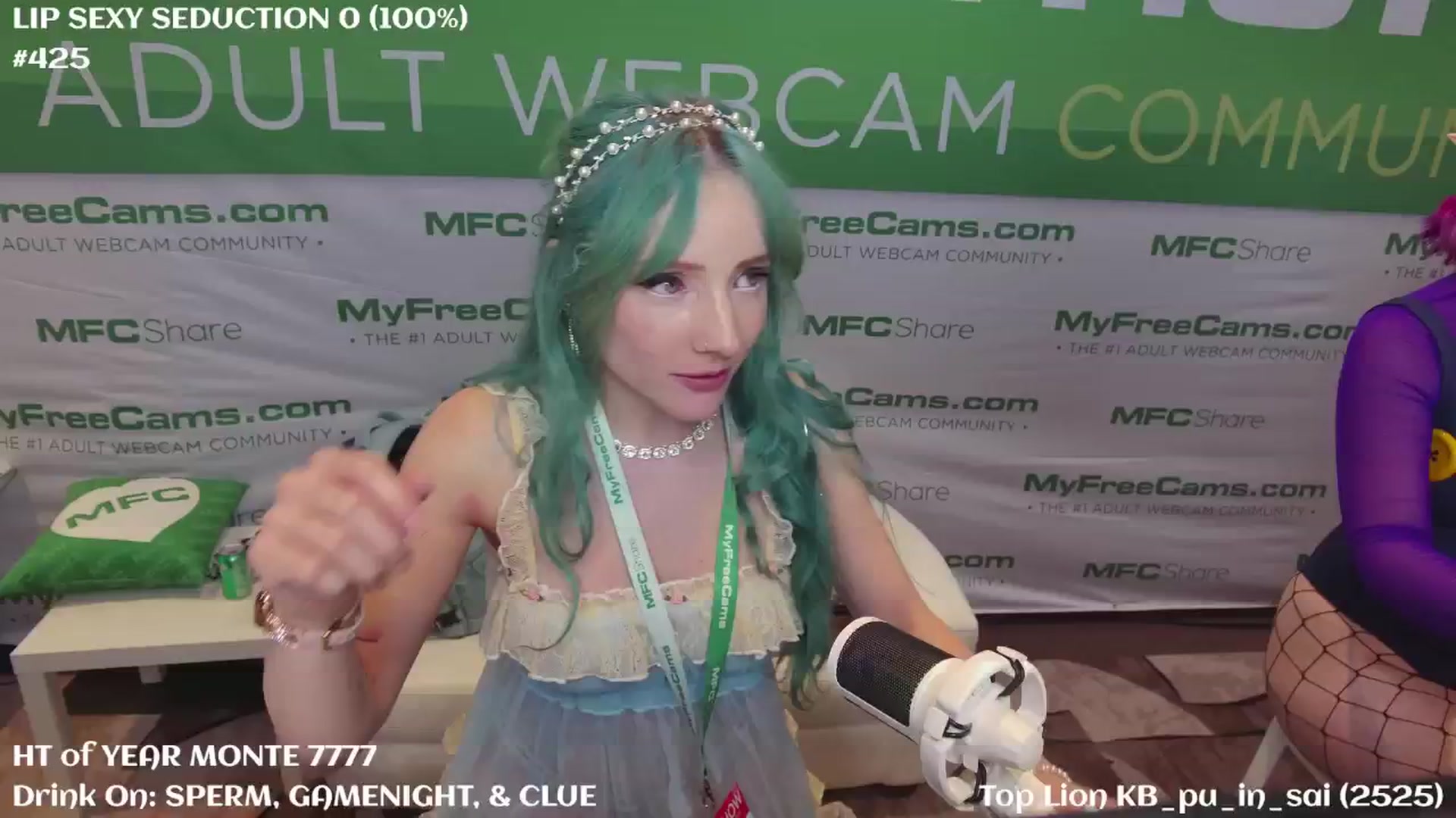 Gallery image thumbnail from KristieBish's myfreecams stream on, 01/25/2025, 03:32 image 12 of 20