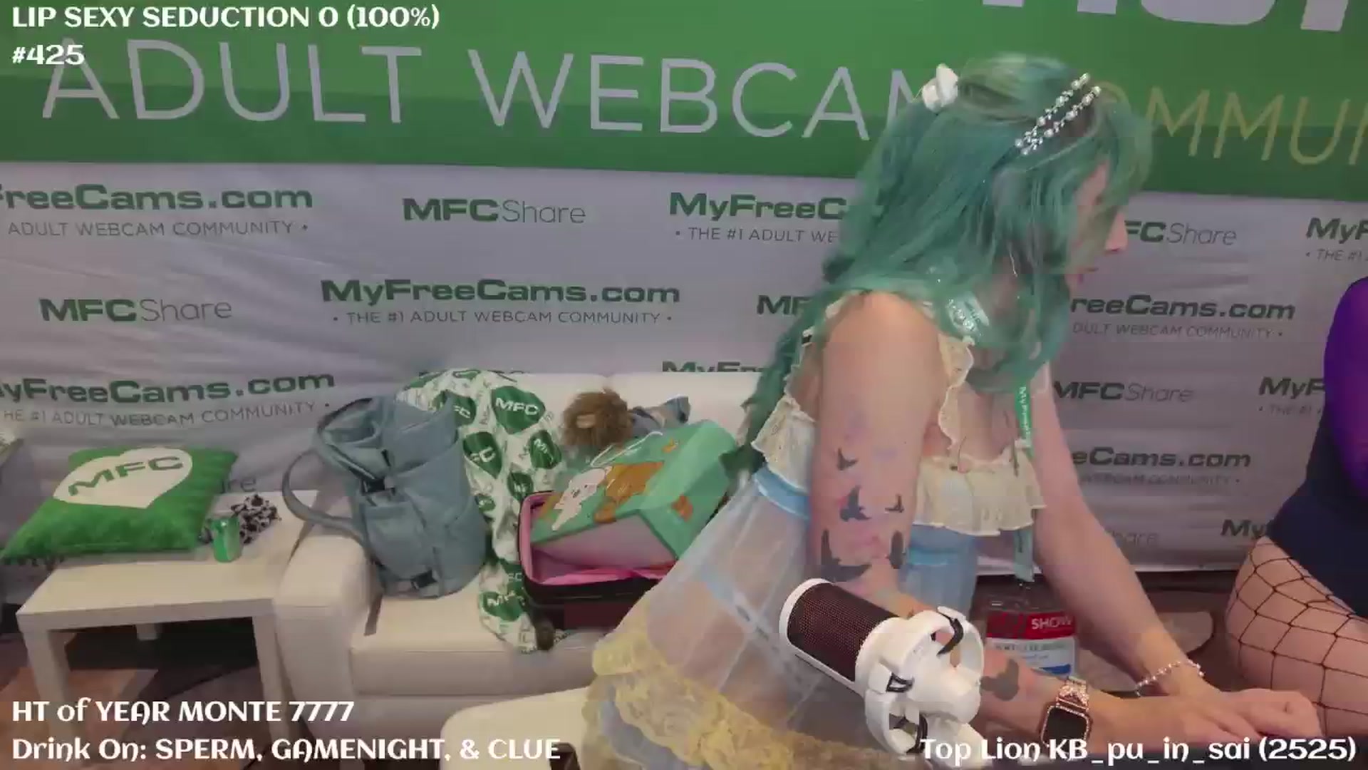 Gallery image thumbnail from KristieBish's myfreecams stream on, 01/25/2025, 03:32 image 9 of 20