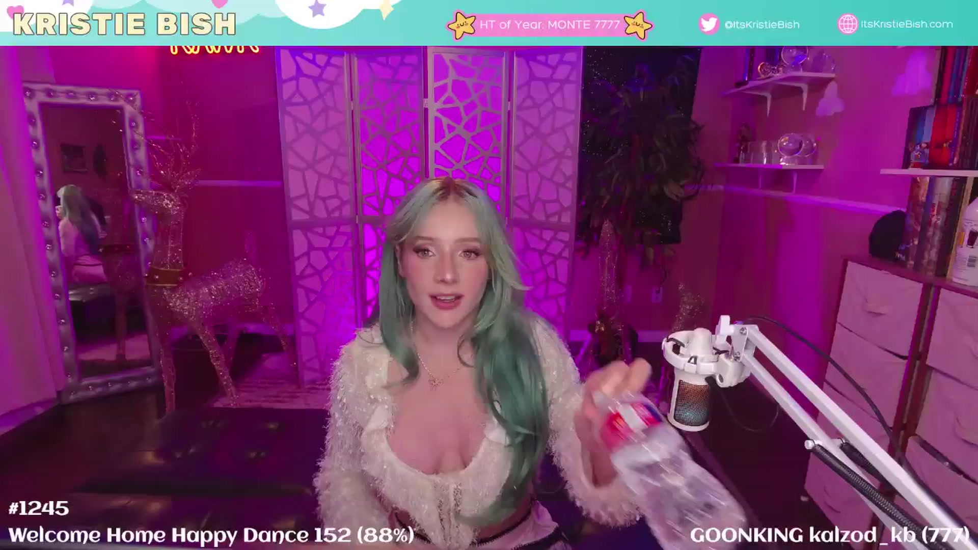 Gallery image thumbnail from KristieBish's myfreecams stream on, 02/13/2025, 06:30 image 19 of 20