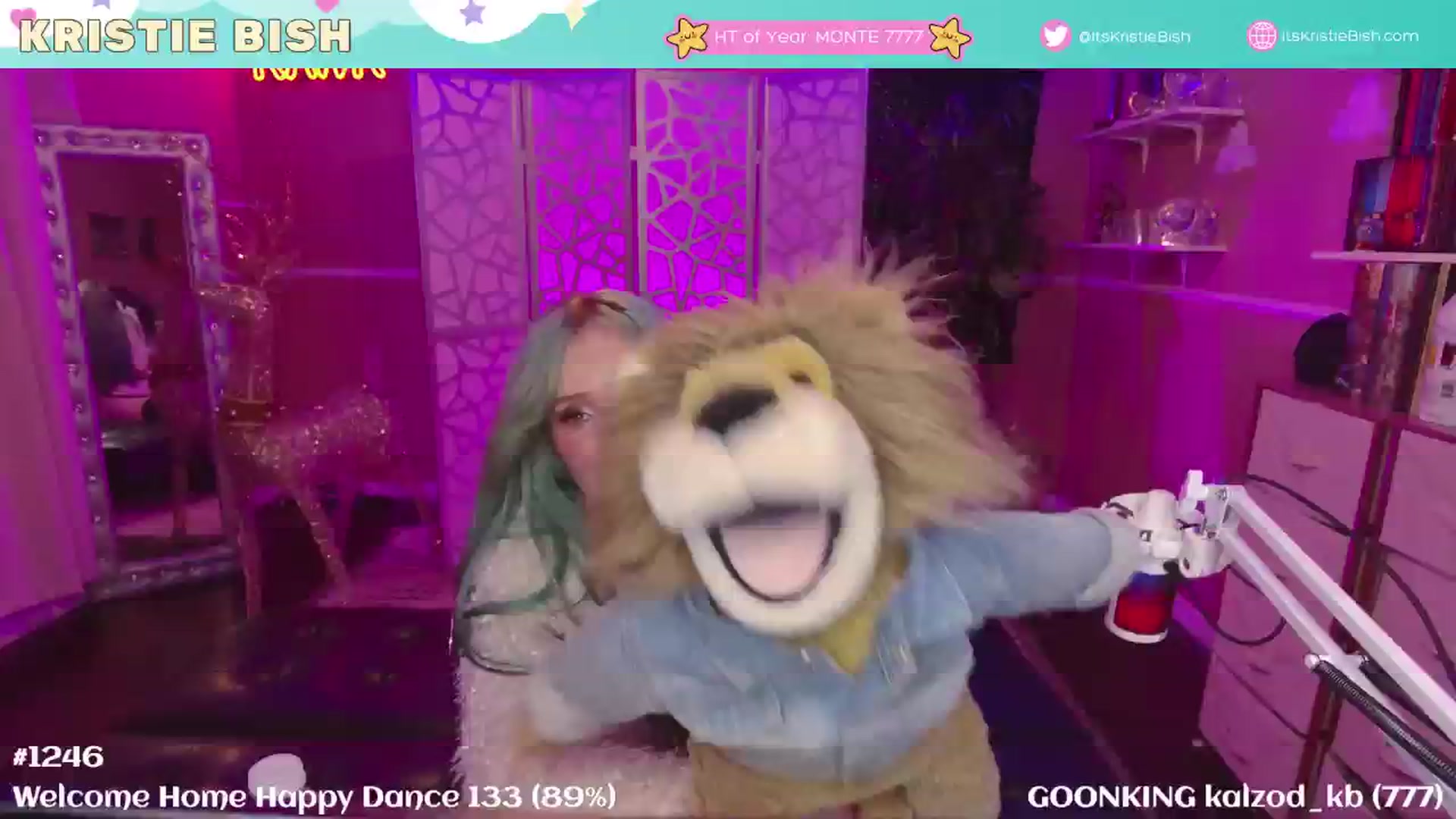 Gallery image thumbnail from KristieBish's myfreecams stream on, 02/13/2025, 08:35 image 1 of 20