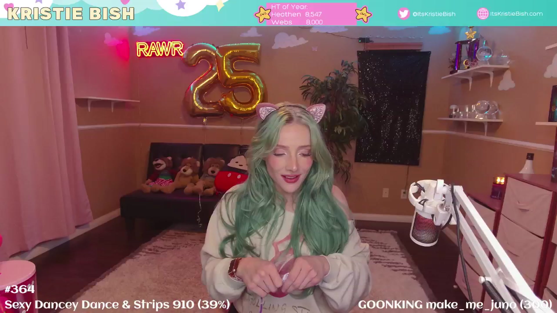Gallery image thumbnail from KristieBish's myfreecams stream on, 02/17/2025, 06:26 image 5 of 20