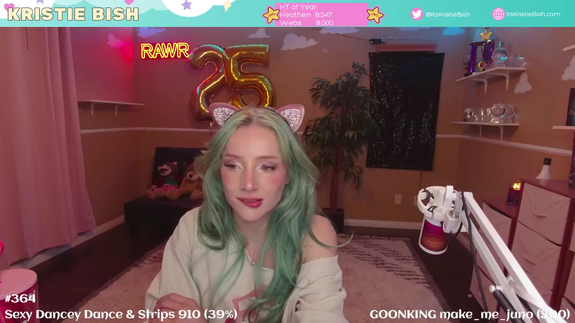 Gallery image thumbnail from KristieBish's myfreecams stream on, 02/17/2025, 06:26 image 4 of 20