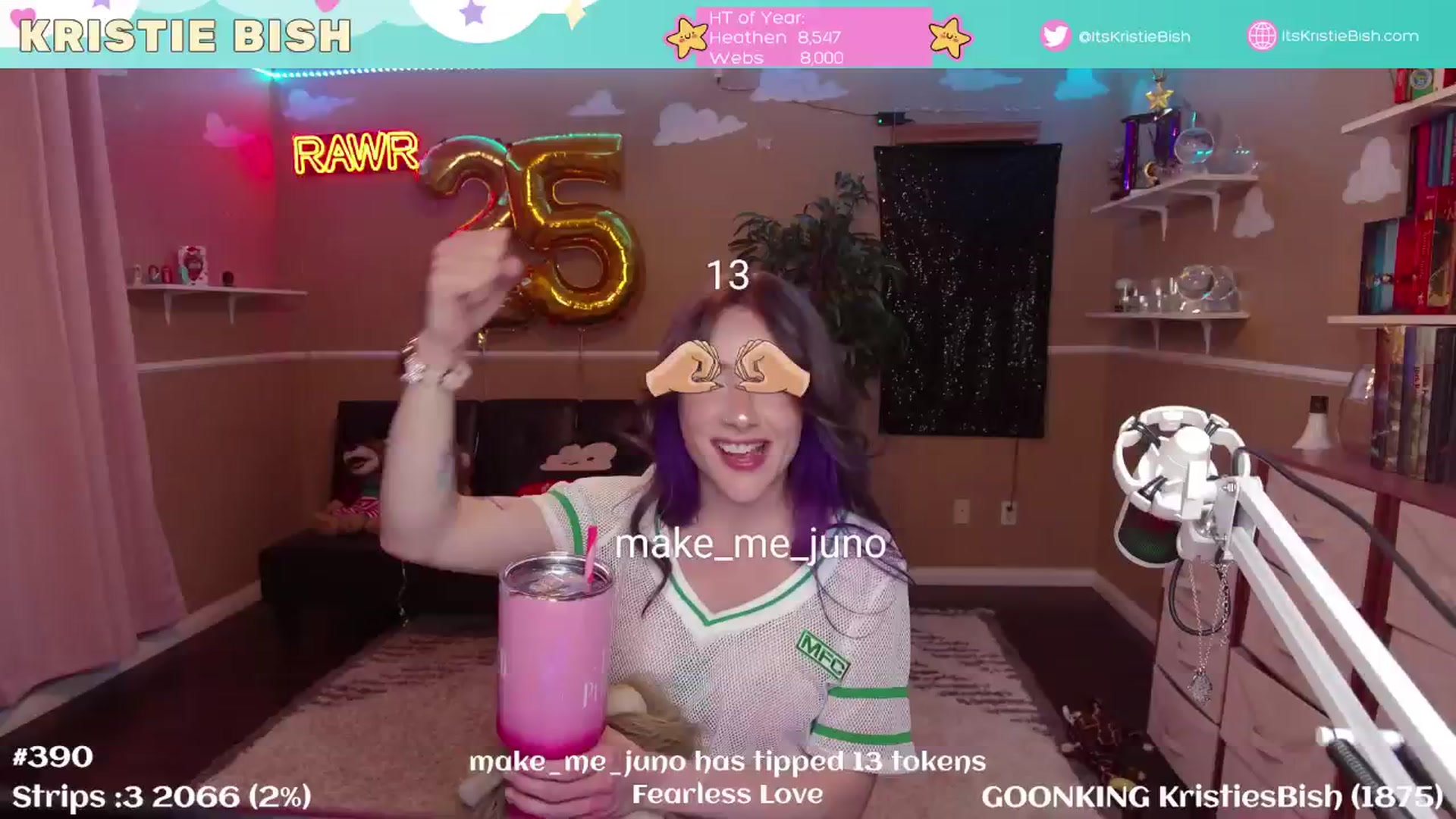 Gallery image thumbnail from KristieBish's myfreecams stream on, 02/20/2025, 06:42 image 6 of 20