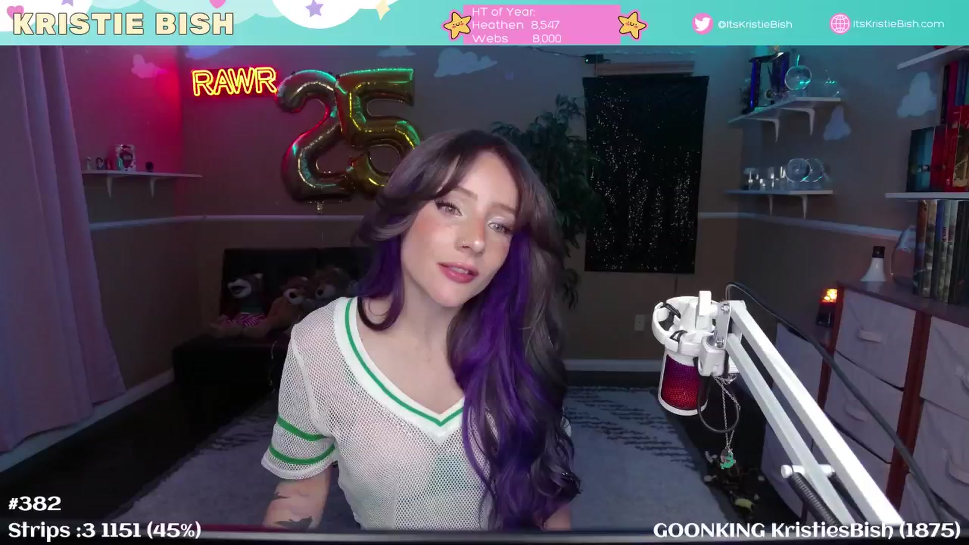 Gallery image thumbnail from KristieBish's myfreecams stream on, 02/20/2025, 06:42 image 15 of 20