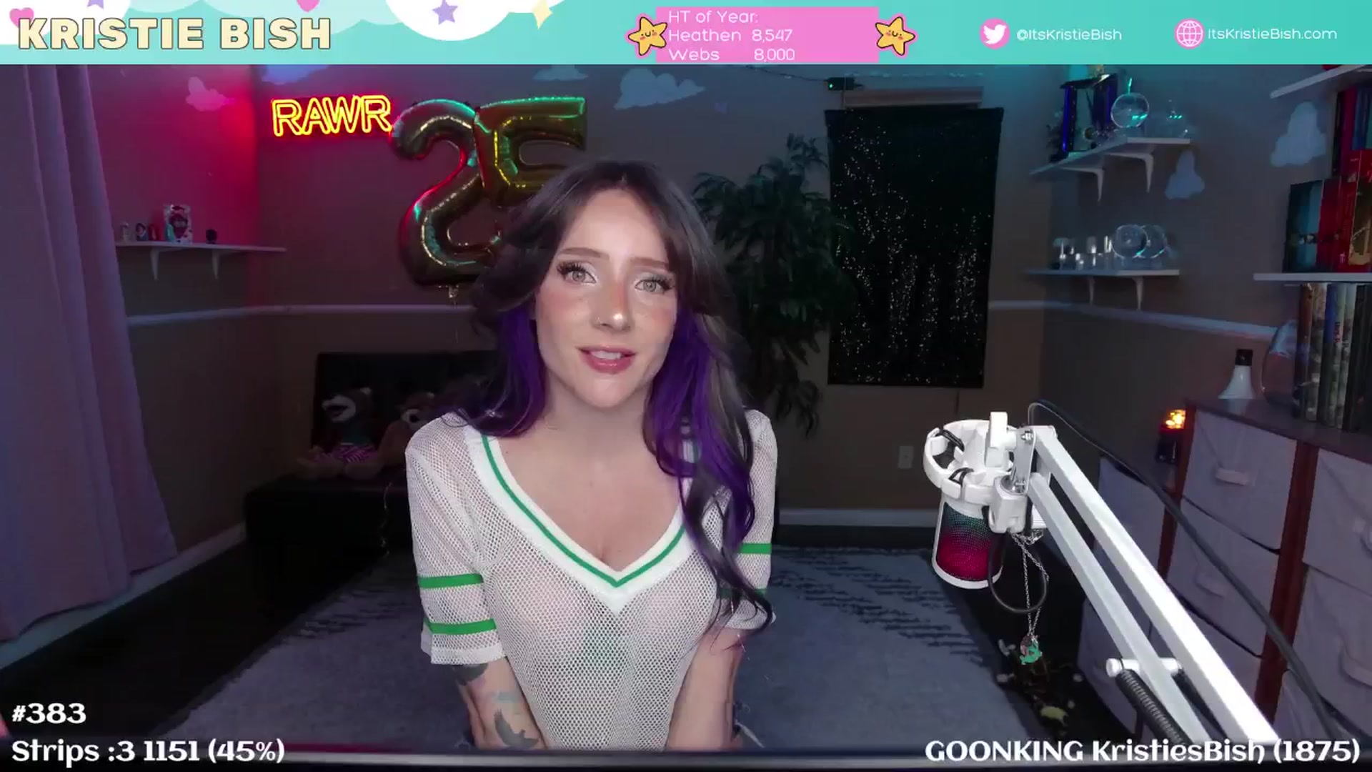Gallery image thumbnail from KristieBish's myfreecams stream on, 02/20/2025, 06:42 image 16 of 20