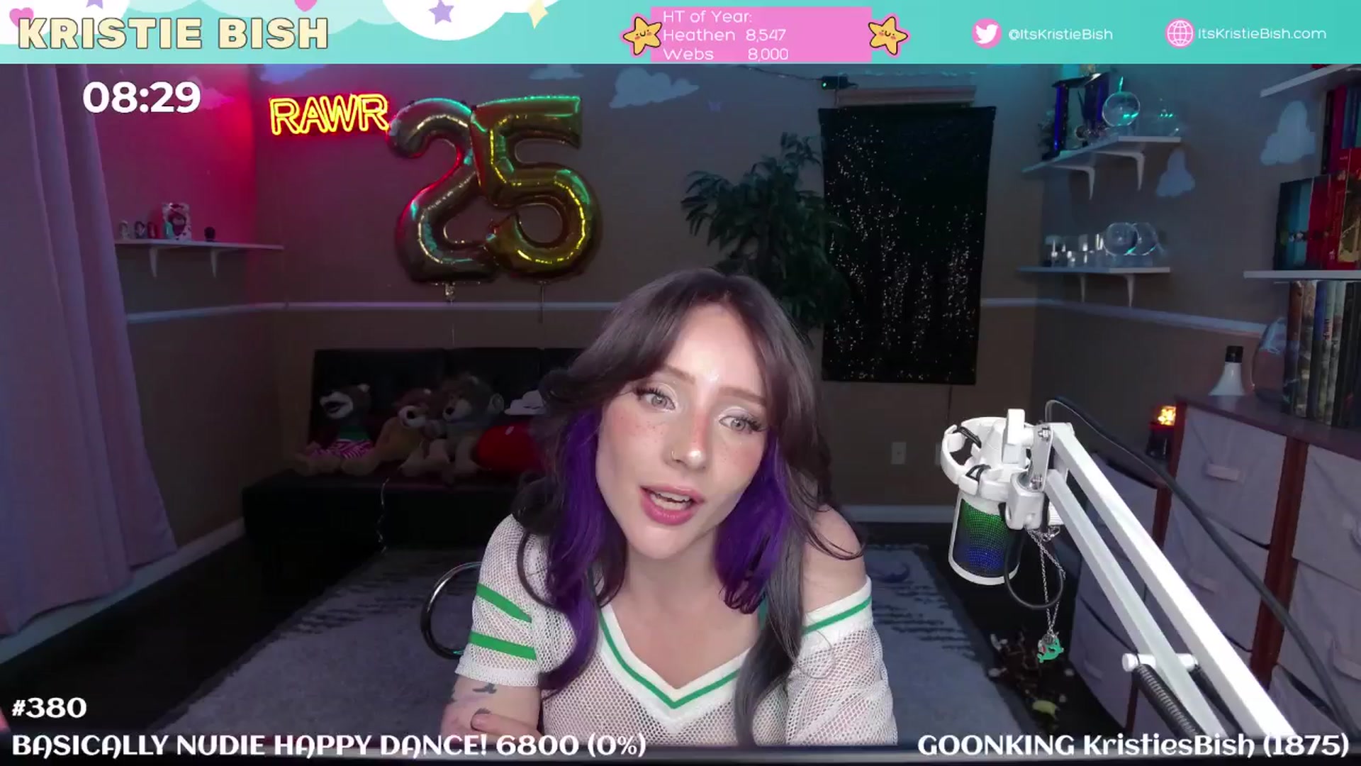 Gallery image thumbnail from KristieBish's myfreecams stream on, 02/20/2025, 06:42 image 18 of 20