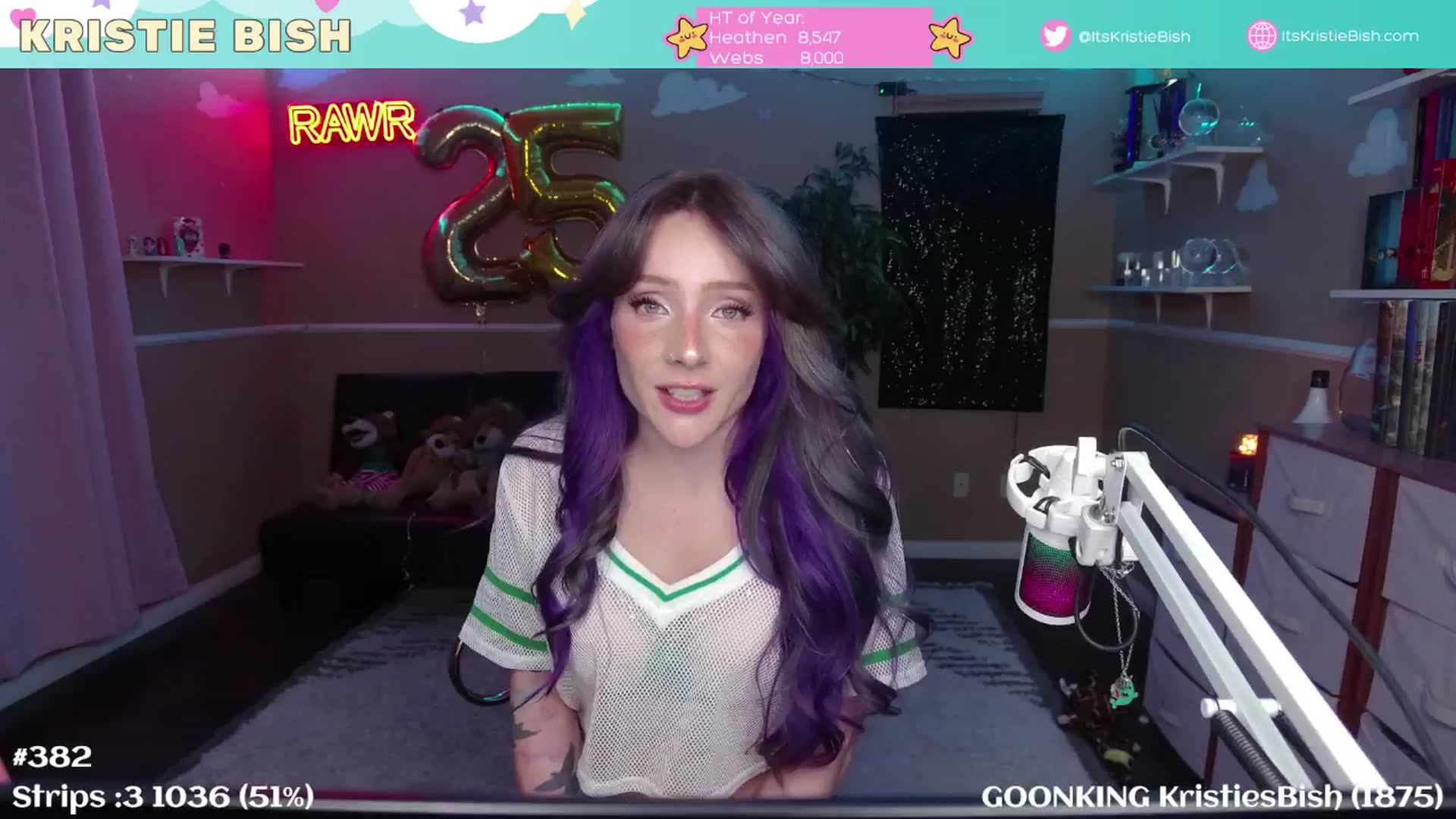Gallery image thumbnail from KristieBish's myfreecams stream on, 02/20/2025, 06:42 image 17 of 20