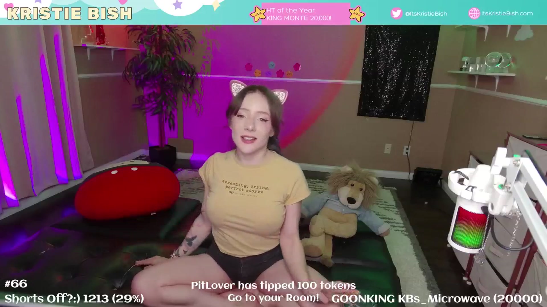 Gallery image thumbnail from KristieBish's myfreecams stream on, 03/02/2025, 06:31 image 13 of 20