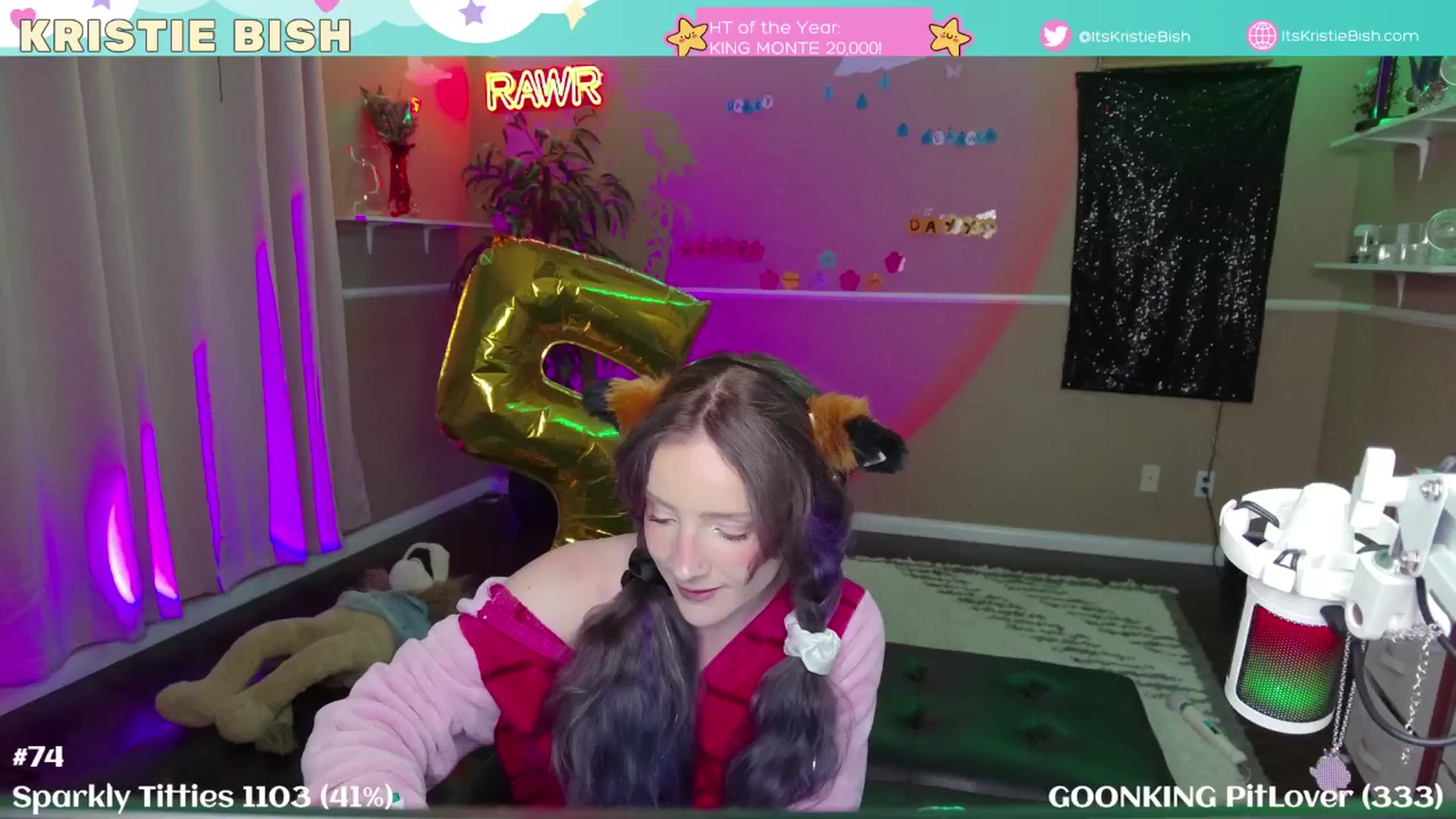 Gallery image thumbnail from KristieBish's myfreecams stream on, 03/03/2025, 06:31 image 10 of 20