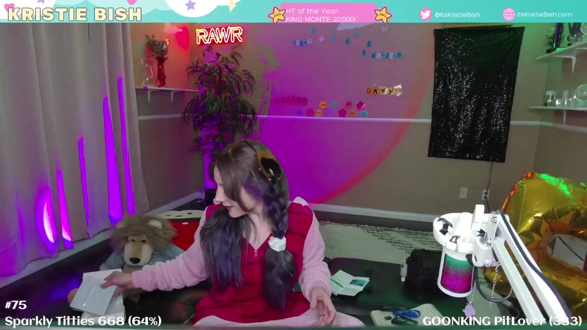 Gallery image thumbnail from KristieBish's myfreecams stream on, 03/03/2025, 06:31 image 16 of 20