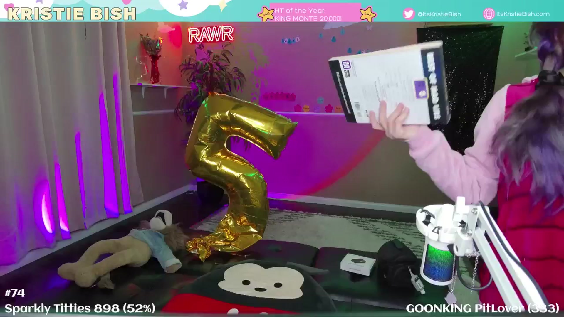 Gallery image thumbnail from KristieBish's myfreecams stream on, 03/03/2025, 06:31 image 12 of 20