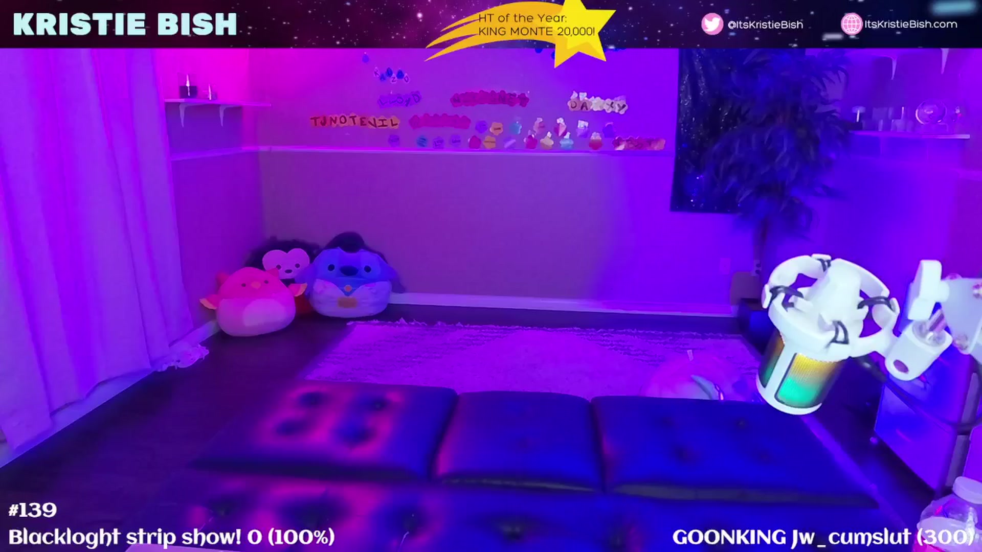 Gallery image thumbnail from KristieBish's myfreecams stream on, 03/09/2025, 06:54 image 17 of 20