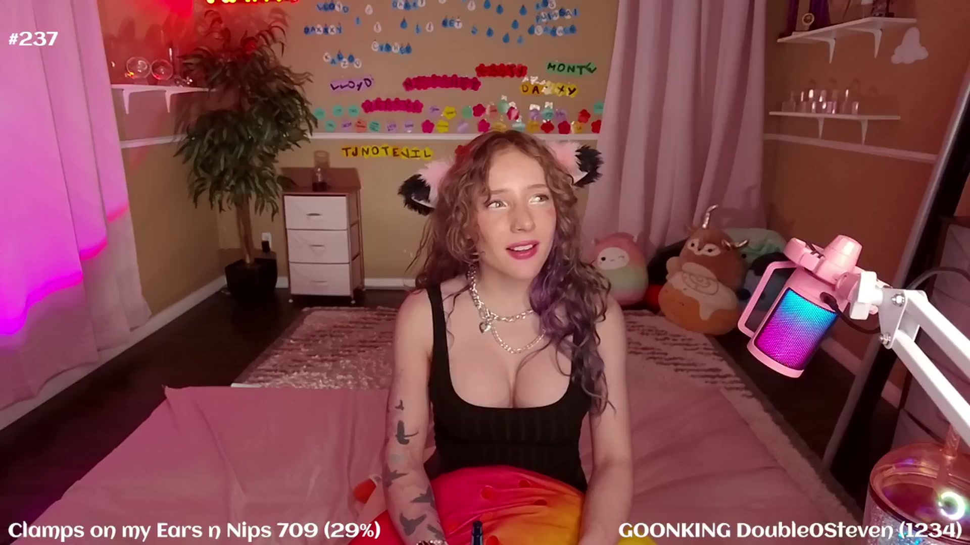 Gallery image thumbnail from KristieBish's myfreecams stream on, 03/30/2025, 06:41 image 3 of 20