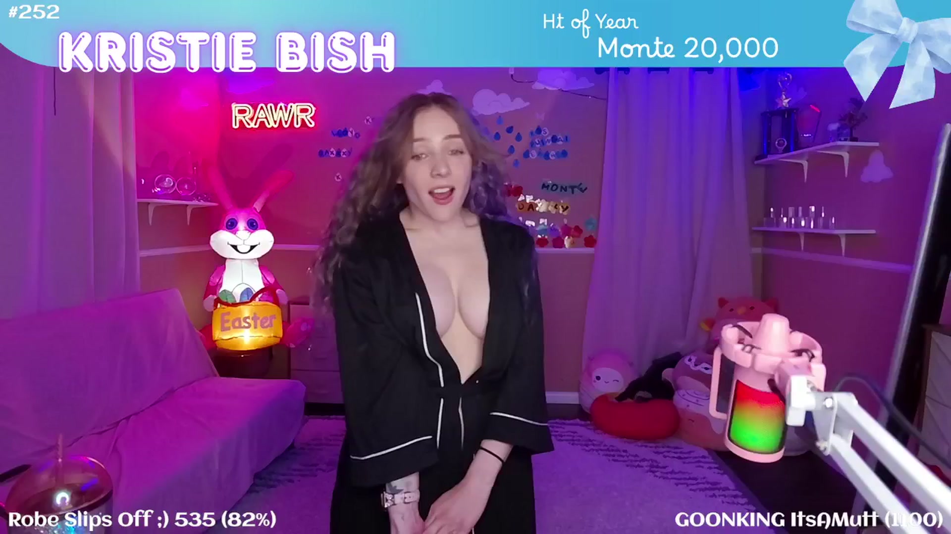Gallery image thumbnail from KristieBish's myfreecams stream on, 04/02/2025, 06:27 image 11 of 20