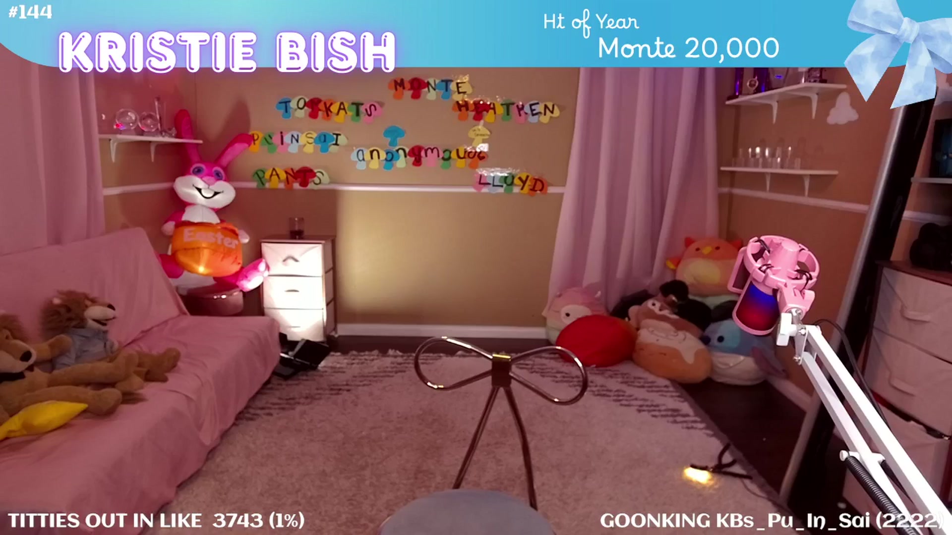 Gallery image thumbnail from KristieBish's myfreecams stream on, 04/03/2025, 05:03 image 13 of 20