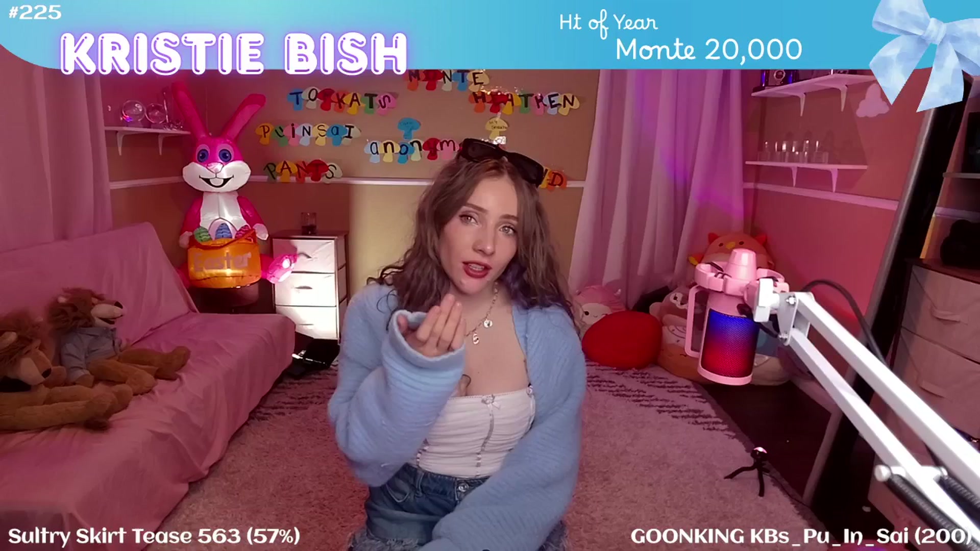 Gallery image thumbnail from KristieBish's myfreecams stream on, 04/04/2025, 05:27 image 12 of 20