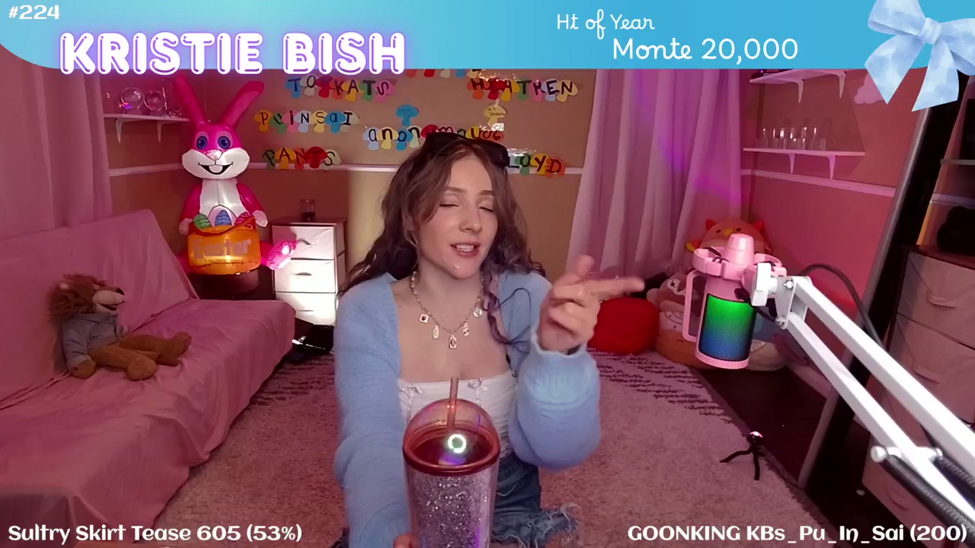 Gallery image thumbnail from KristieBish's myfreecams stream on, 04/04/2025, 05:27 image 9 of 20