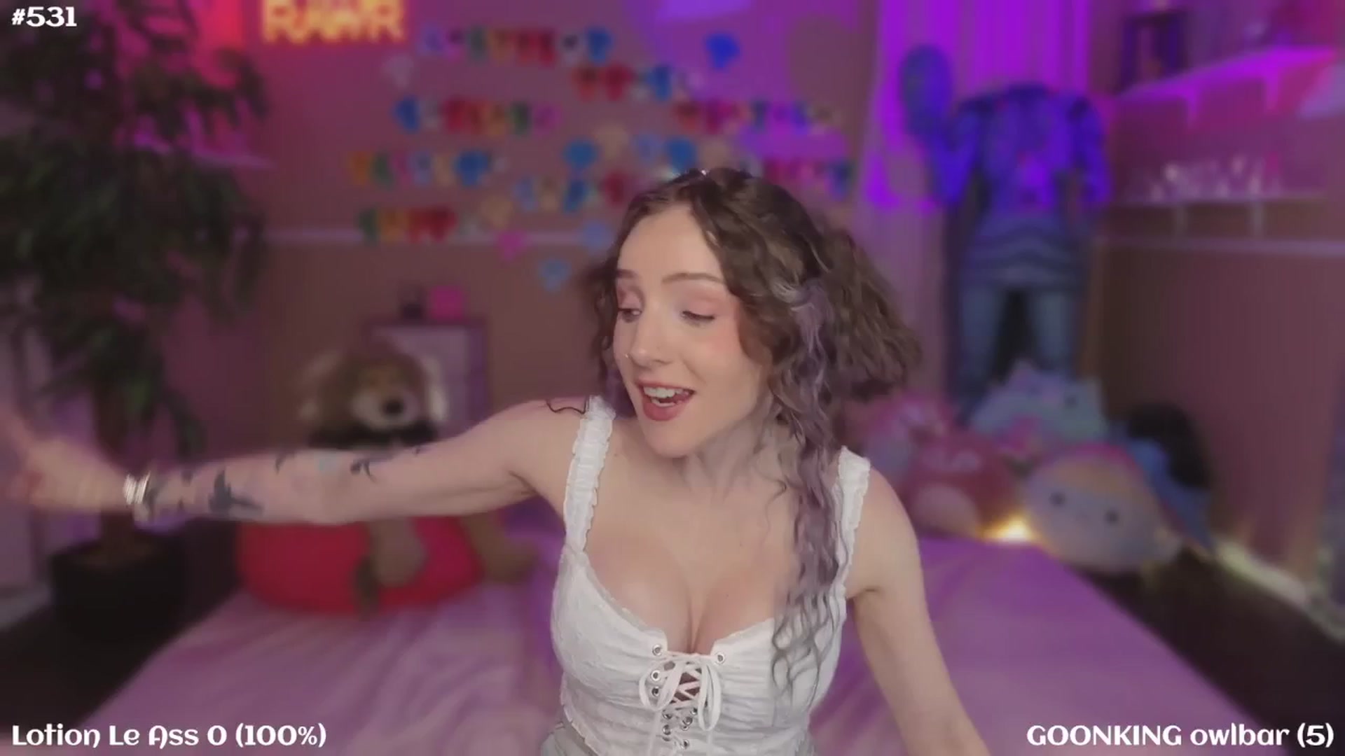 Gallery image thumbnail from KristieBish's myfreecams stream on, 04/25/2025, 05:59 image 3 of 20