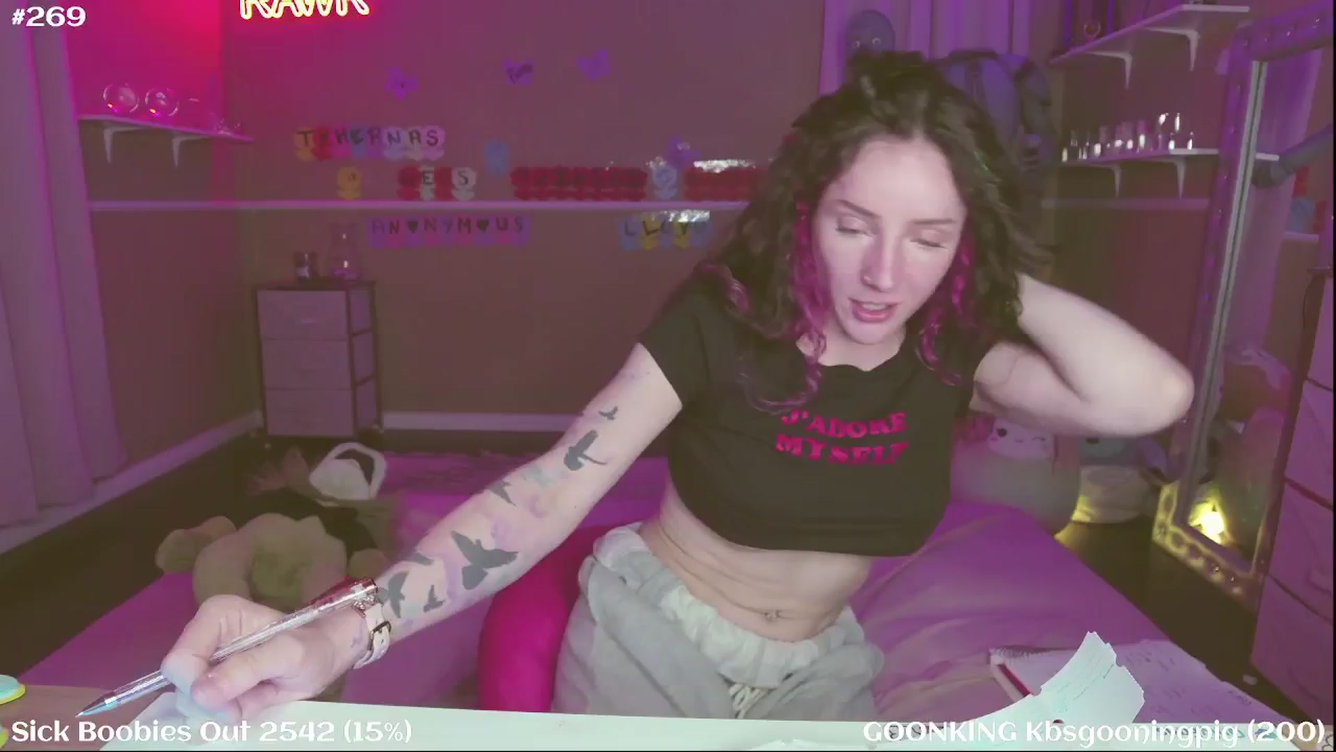 Gallery image thumbnail from KristieBish's myfreecams stream on, 05/15/2025, 06:55 image 4 of 20