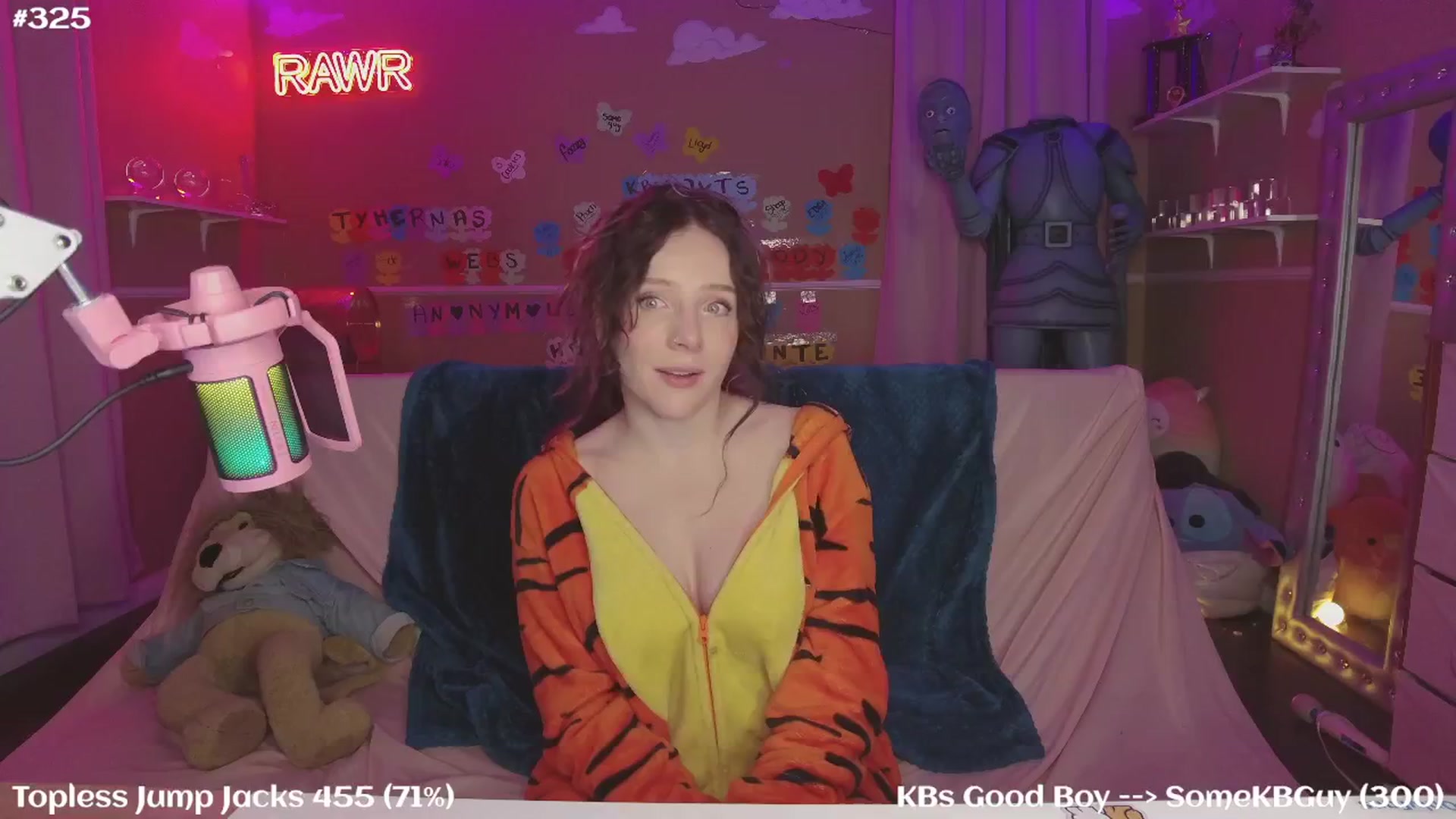Gallery image thumbnail from KristieBish's myfreecams stream on, 05/28/2025, 05:52 image 11 of 20