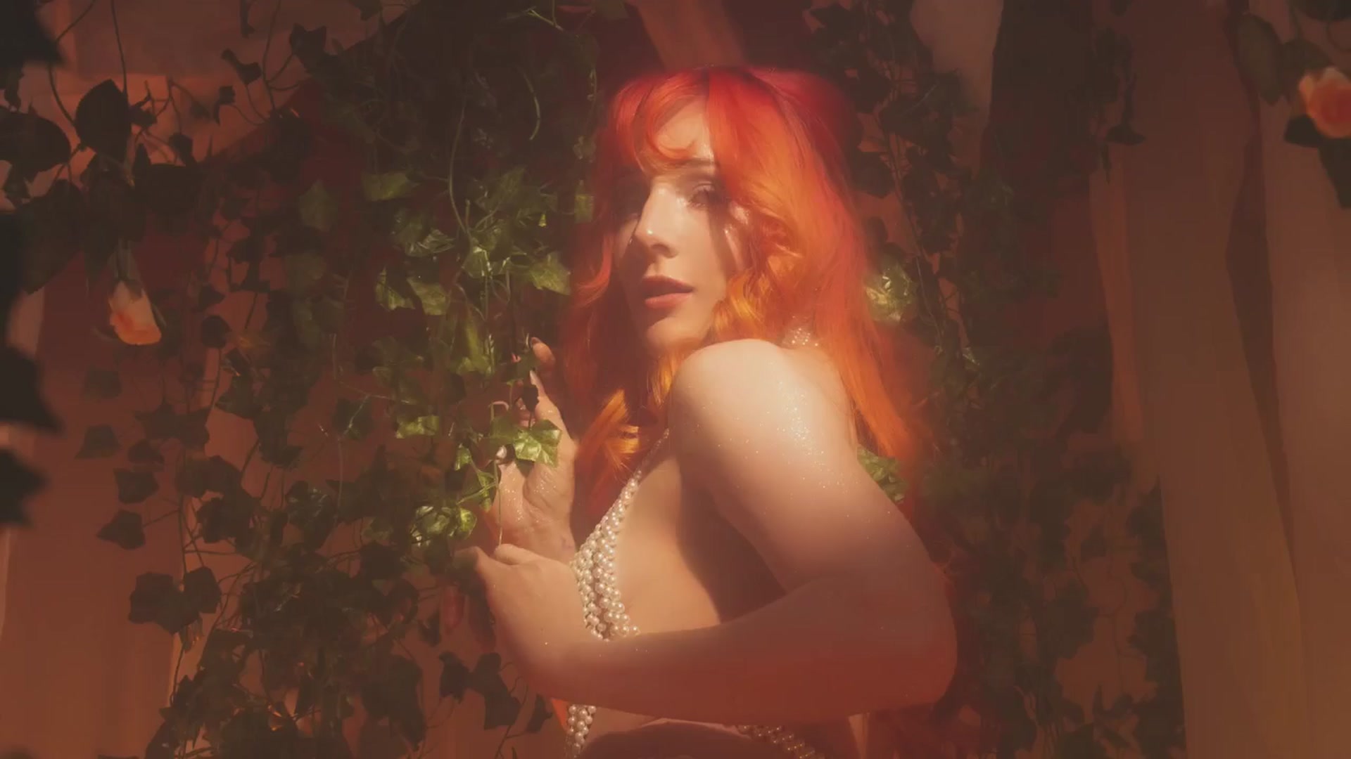Gallery image thumbnail from KristieBish's myfreecams stream on, 06/22/2025, 03:56 image 7 of 20