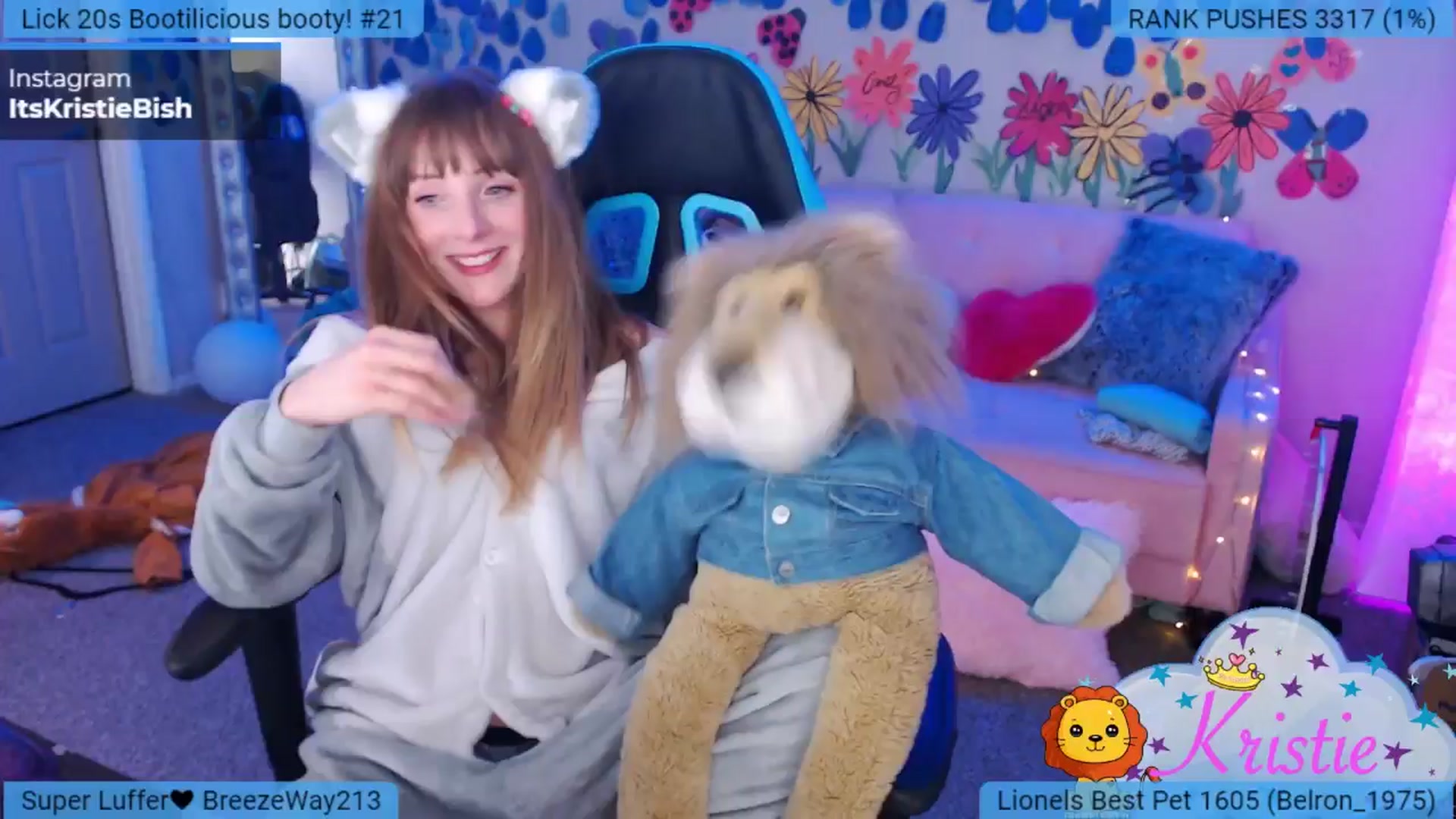 Gallery image thumbnail from KristieBish's myfreecams stream on, 07/19/2025, 07:15 image 18 of 20