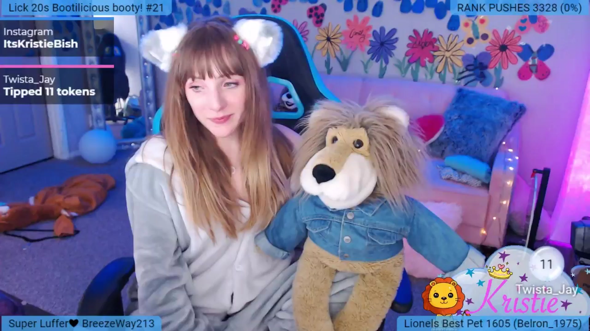 Gallery image thumbnail from KristieBish's myfreecams stream on, 07/19/2025, 07:15 image 13 of 20
