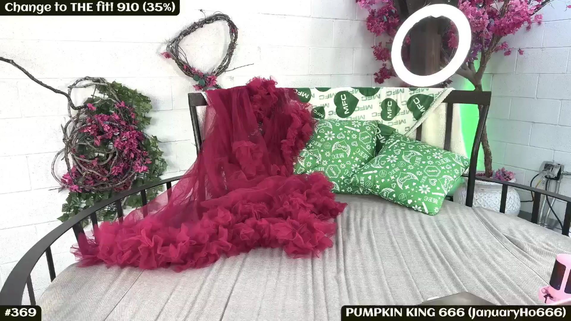Gallery image thumbnail from KristieBish's myfreecams stream on, 10/08/2025, 02:53 image 4 of 20