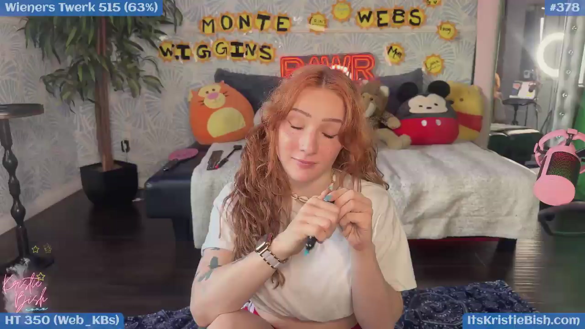 Gallery image thumbnail from KristieBish's myfreecams stream on, 06/19/2026, 03:24 image 12 of 20