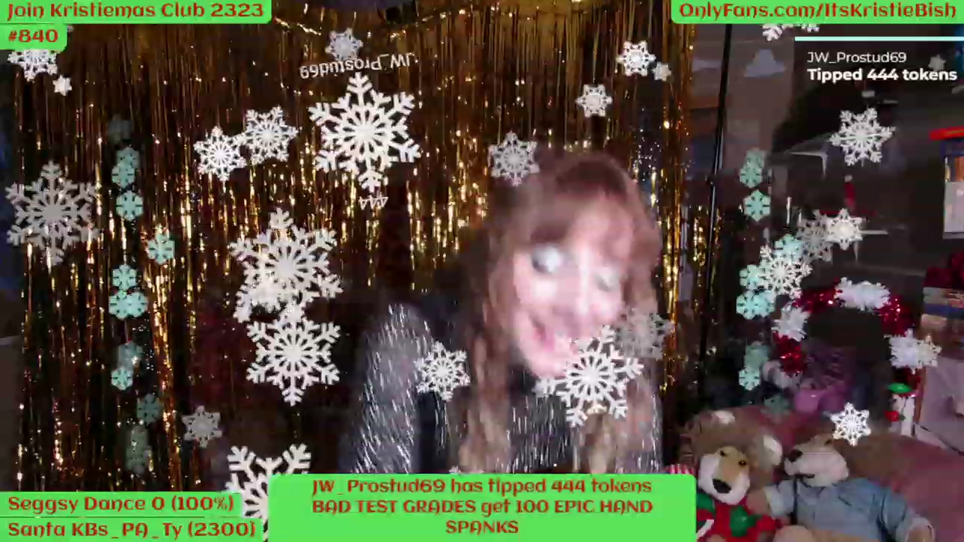 Gallery image thumbnail from Kristiemas's myfreecams stream on, 01/01/2023, 04:17 image 15 of 20