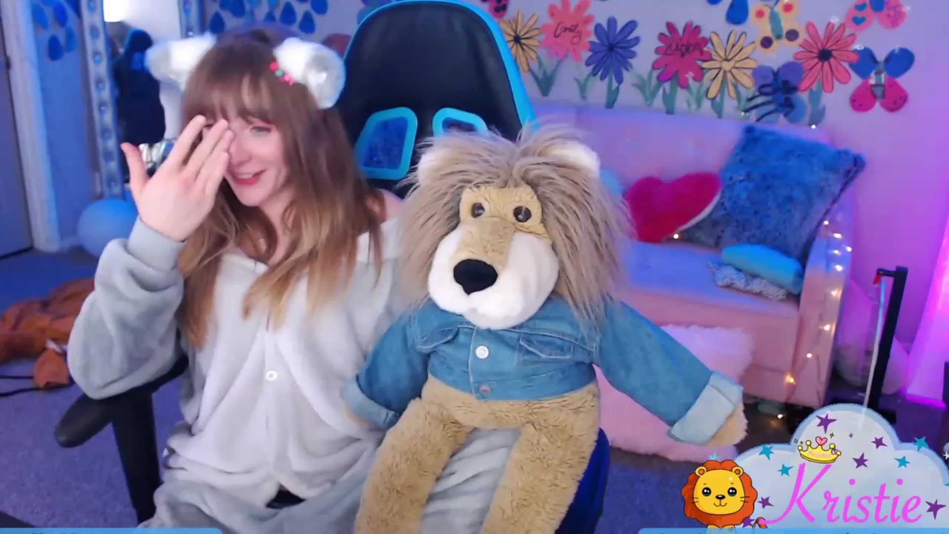 Gallery image thumbnail from Kristiemas's myfreecams stream on, 01/01/2023, 04:17 image 20 of 20