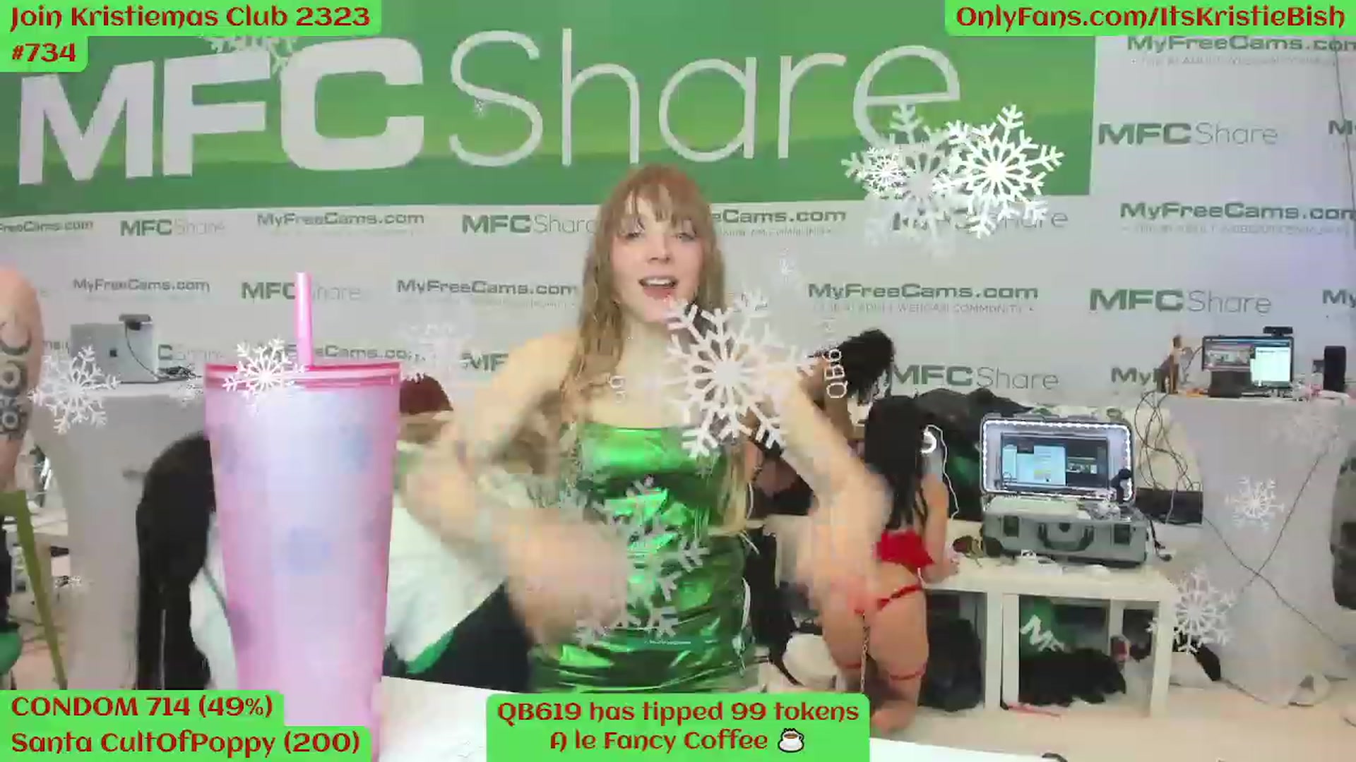 Gallery image thumbnail from Kristiemas's myfreecams stream on, 01/07/2023, 03:58 image 9 of 20