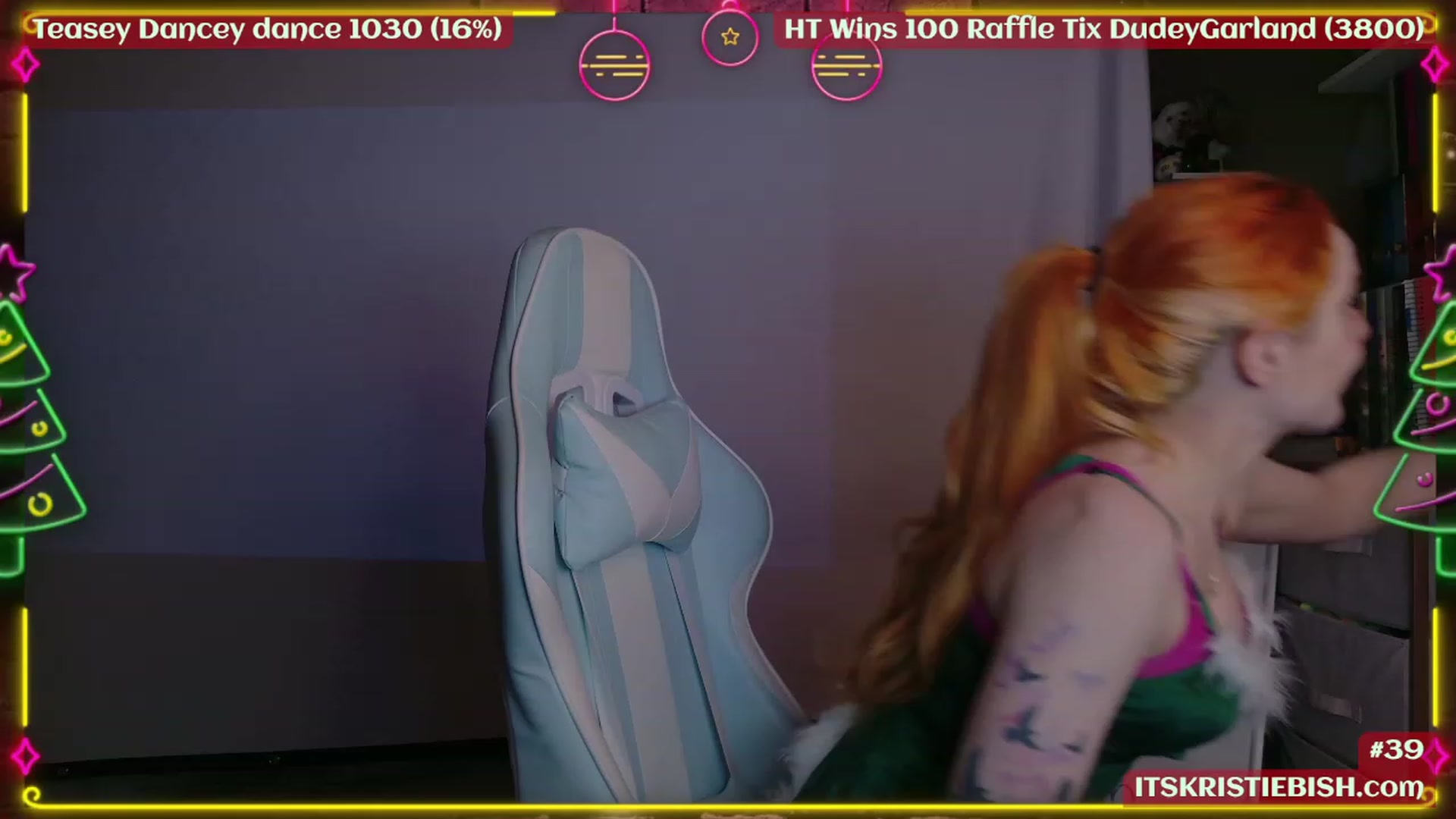 Gallery image thumbnail from Kristiemas's myfreecams stream on, 12/02/2023, 07:08 image 4 of 20
