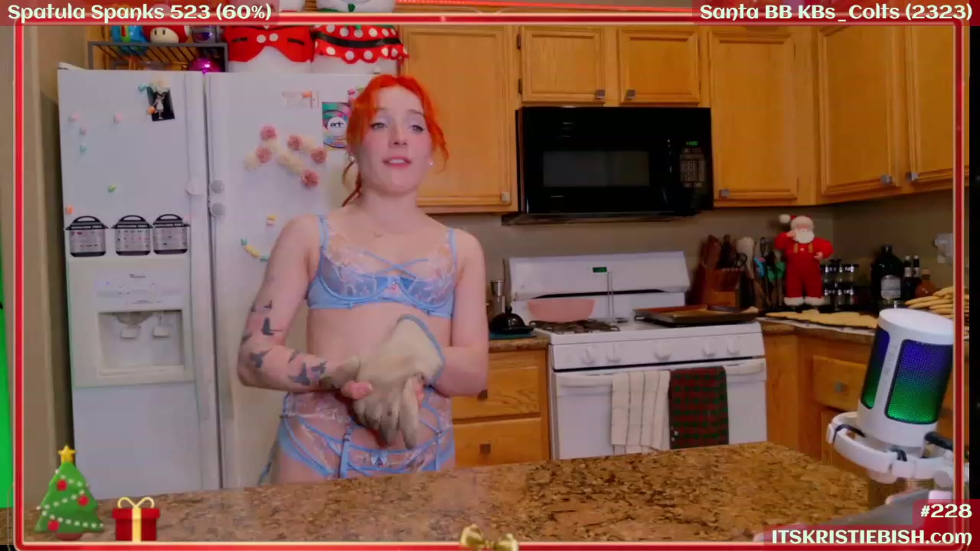 Gallery image thumbnail from Kristiemas's myfreecams stream on, 12/13/2023, 07:37 image 20 of 20