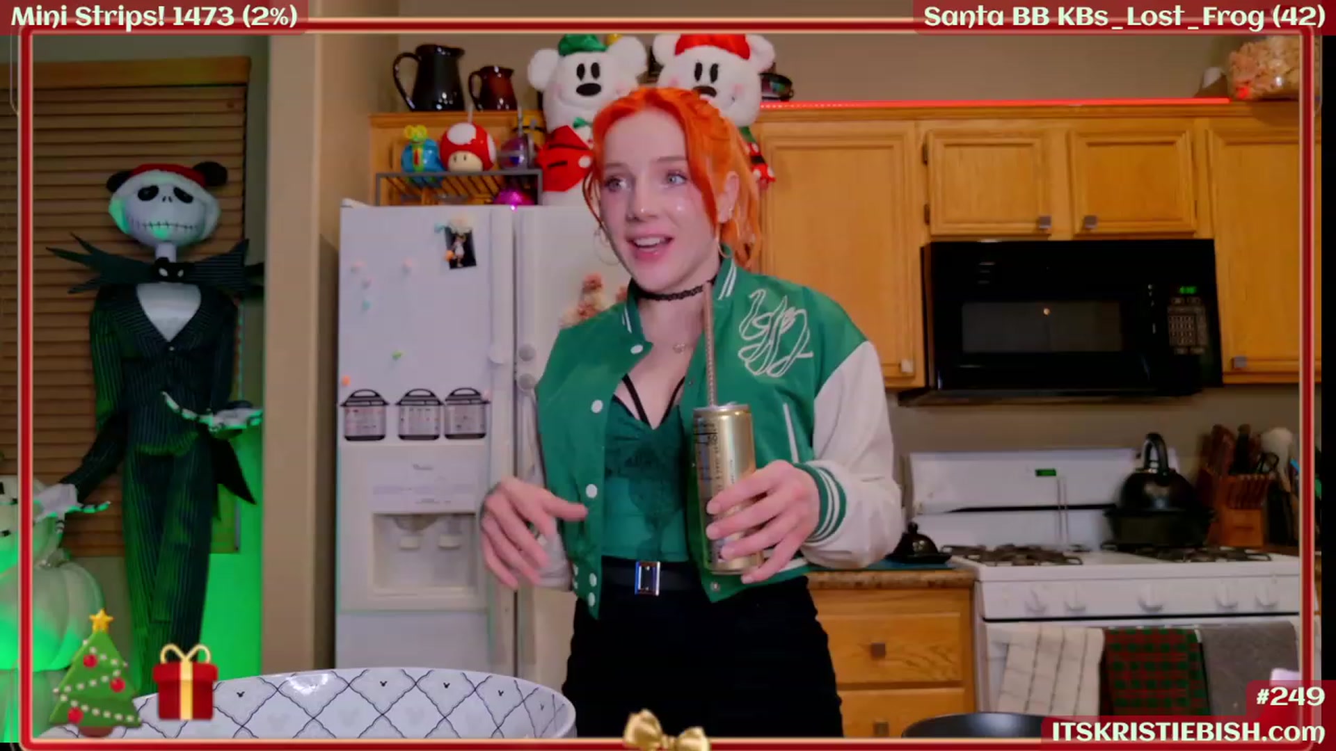Gallery image thumbnail from Kristiemas's myfreecams stream on, 12/14/2023, 07:20 image 3 of 20