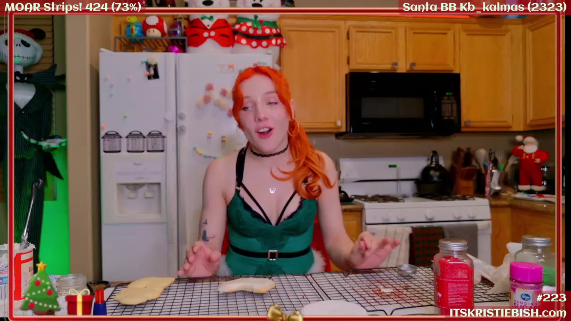 Gallery image thumbnail from Kristiemas's myfreecams stream on, 12/14/2023, 07:20 image 19 of 20