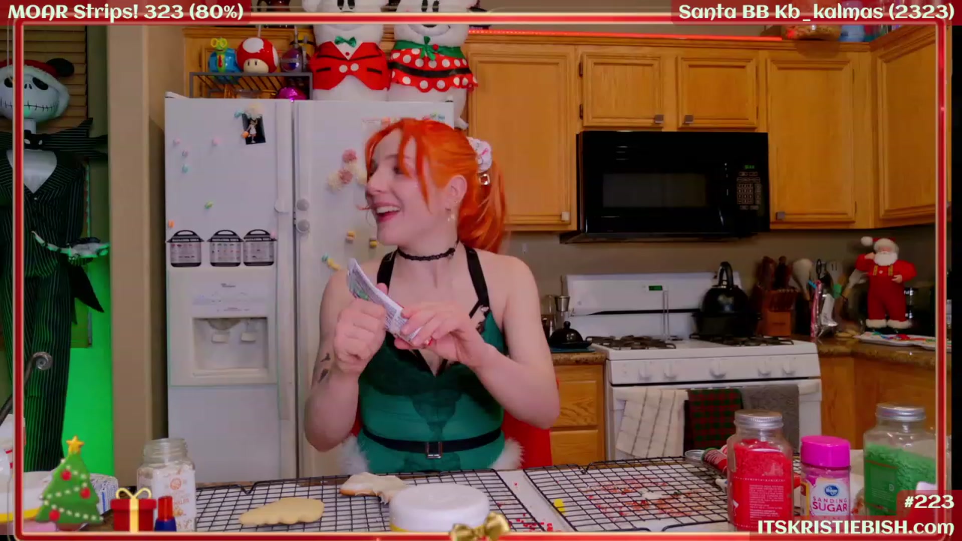 Gallery image thumbnail from Kristiemas's myfreecams stream on, 12/14/2023, 07:52 image 3 of 20