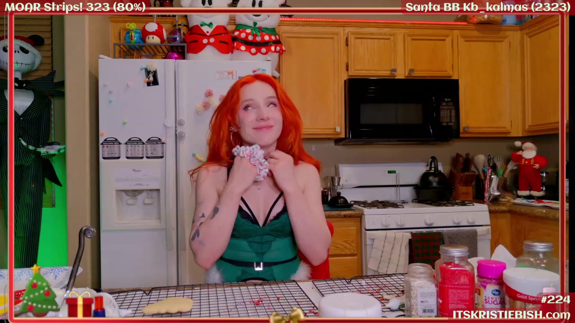 Gallery image thumbnail from Kristiemas's myfreecams stream on, 12/14/2023, 07:52 image 11 of 20