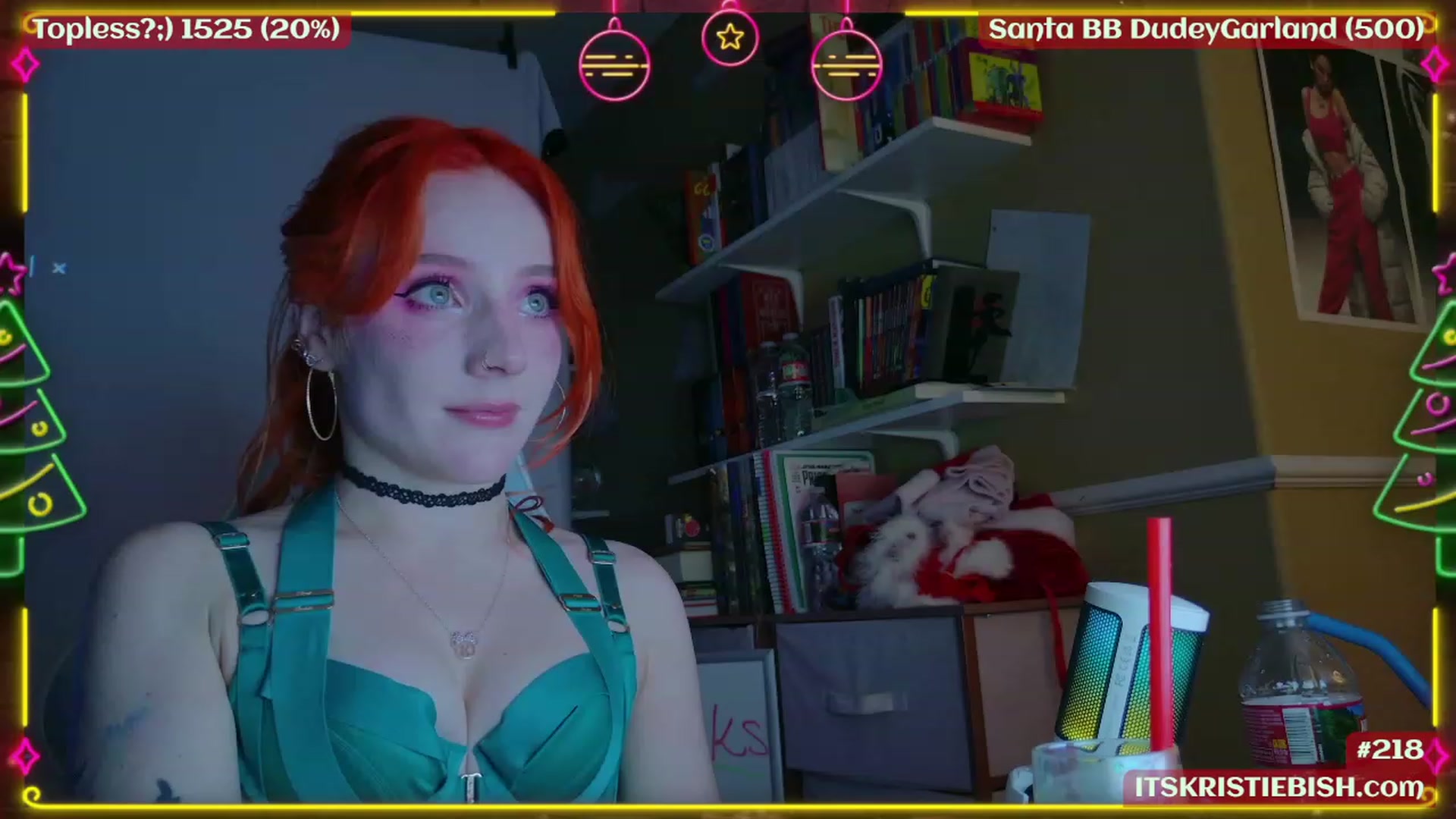 Gallery image thumbnail from Kristiemas's myfreecams stream on, 12/15/2023, 06:58 image 18 of 20