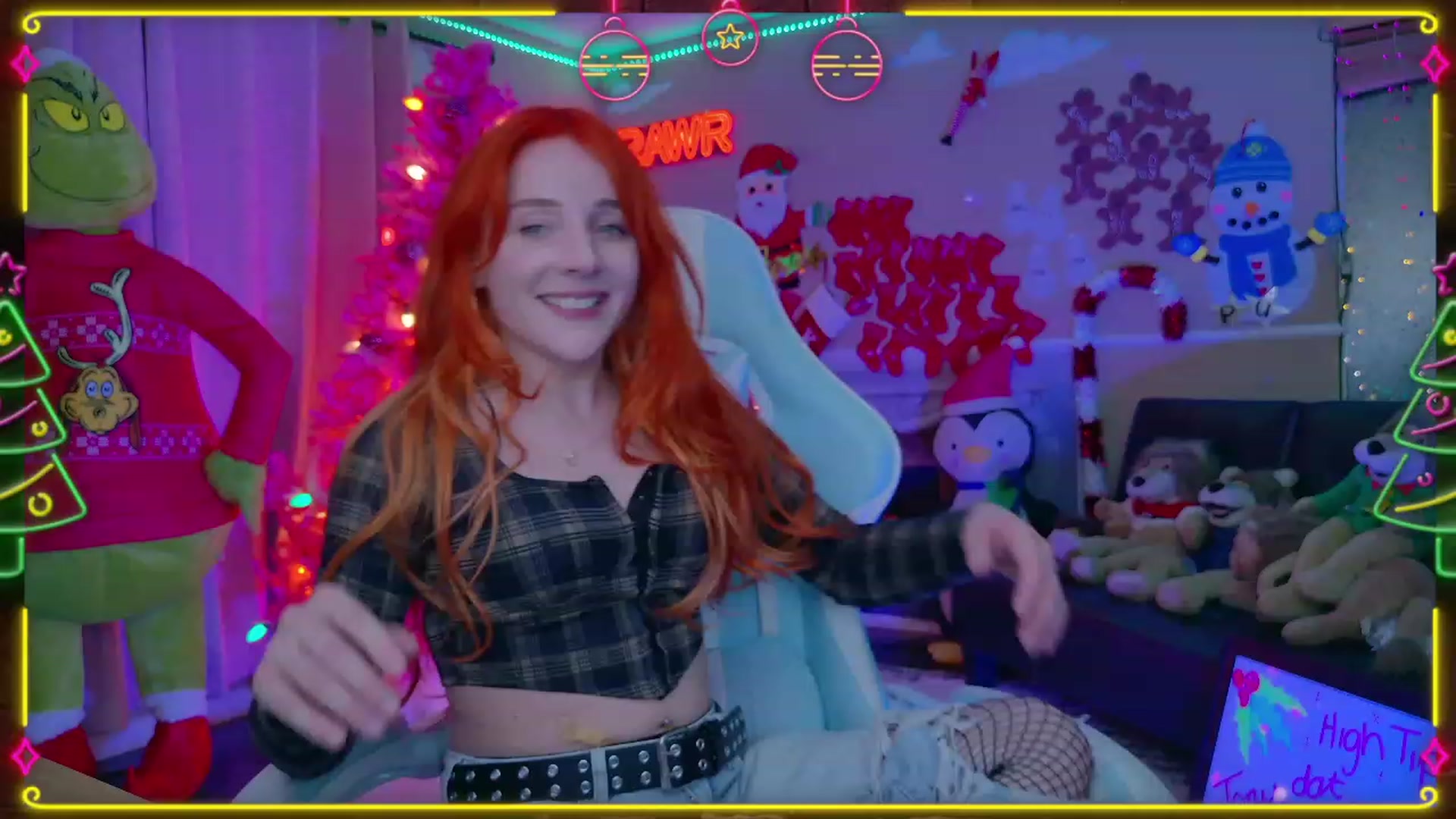 Gallery image thumbnail from Kristiemas's myfreecams stream on, 12/18/2023, 05:10 image 7 of 20