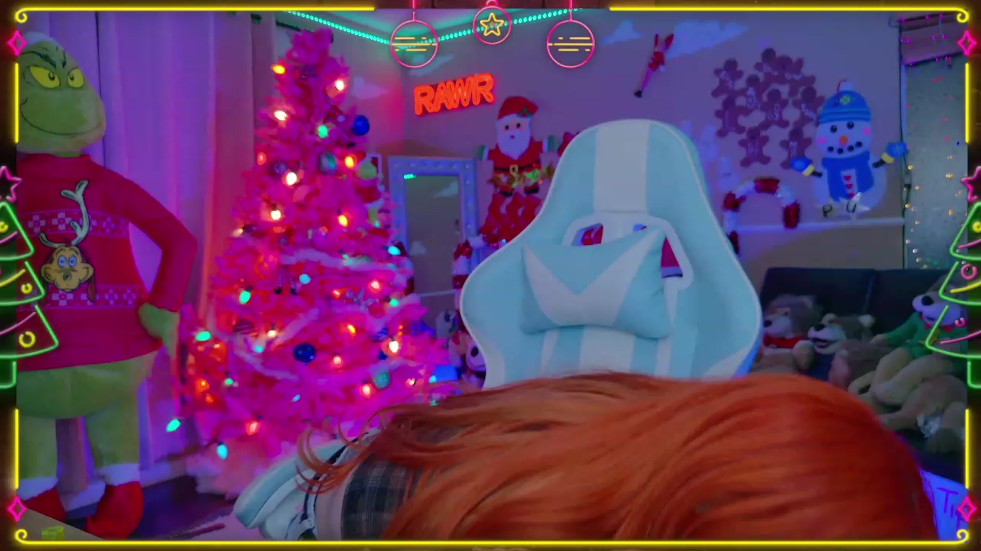 Gallery image thumbnail from Kristiemas's myfreecams stream on, 12/18/2023, 05:10 image 4 of 20
